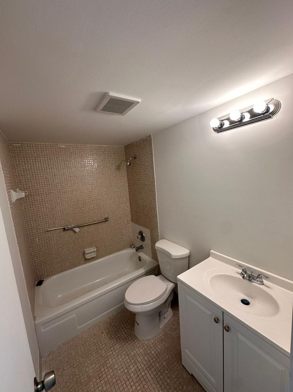 78 Brighton B, Boca Raton FL 33434-2920 exterior