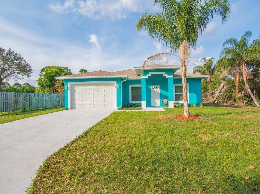 1946 24th St, Vero Beach FL  32962-8074 exterior