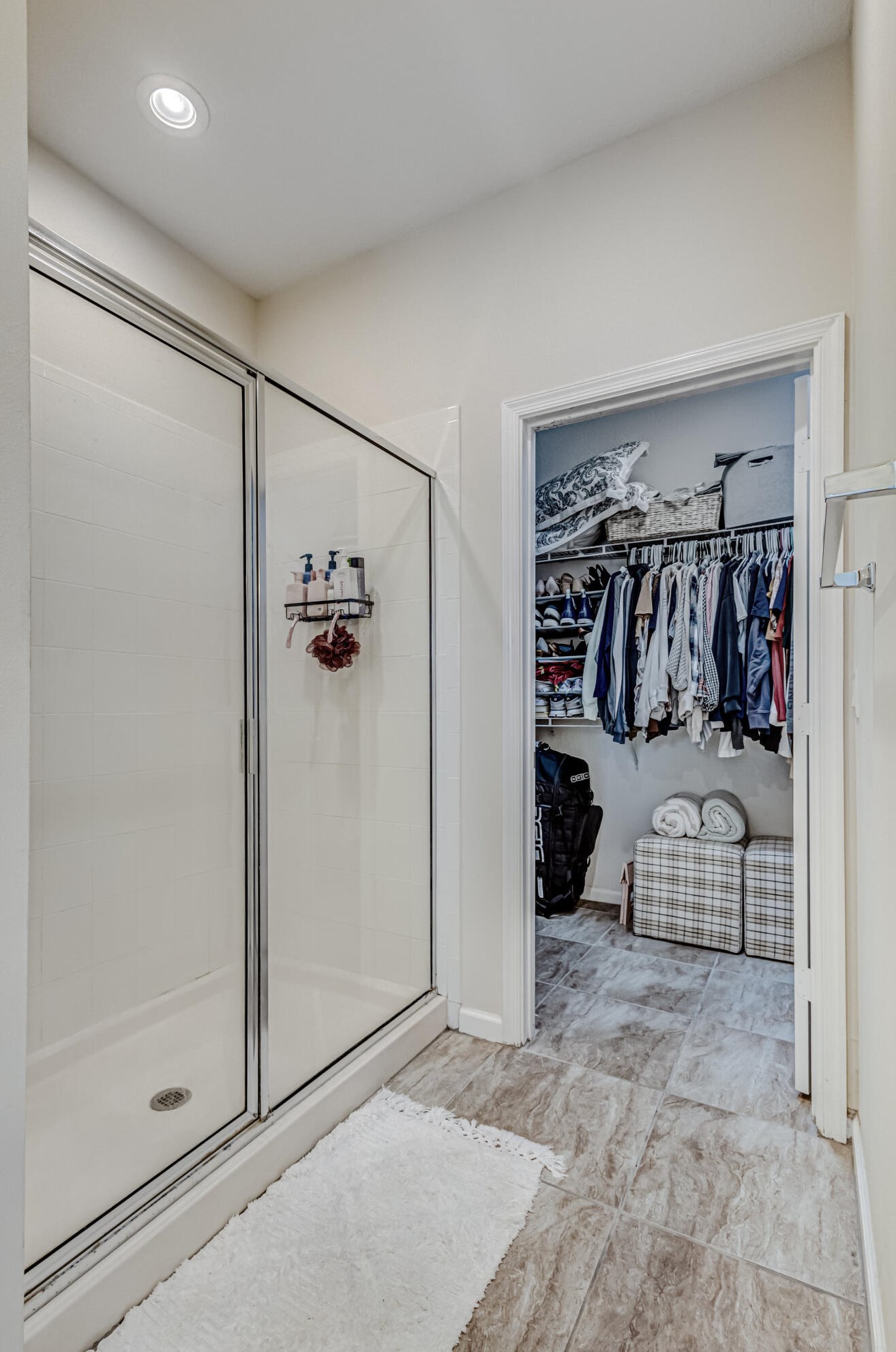 451 Schoolhouse Rd, Jupiter FL  33458-2889 exterior