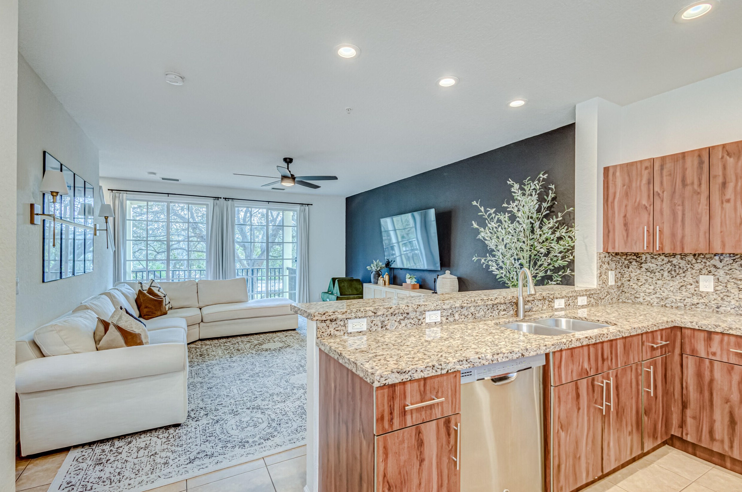 451 Schoolhouse Rd, Jupiter FL  33458-2889 exterior