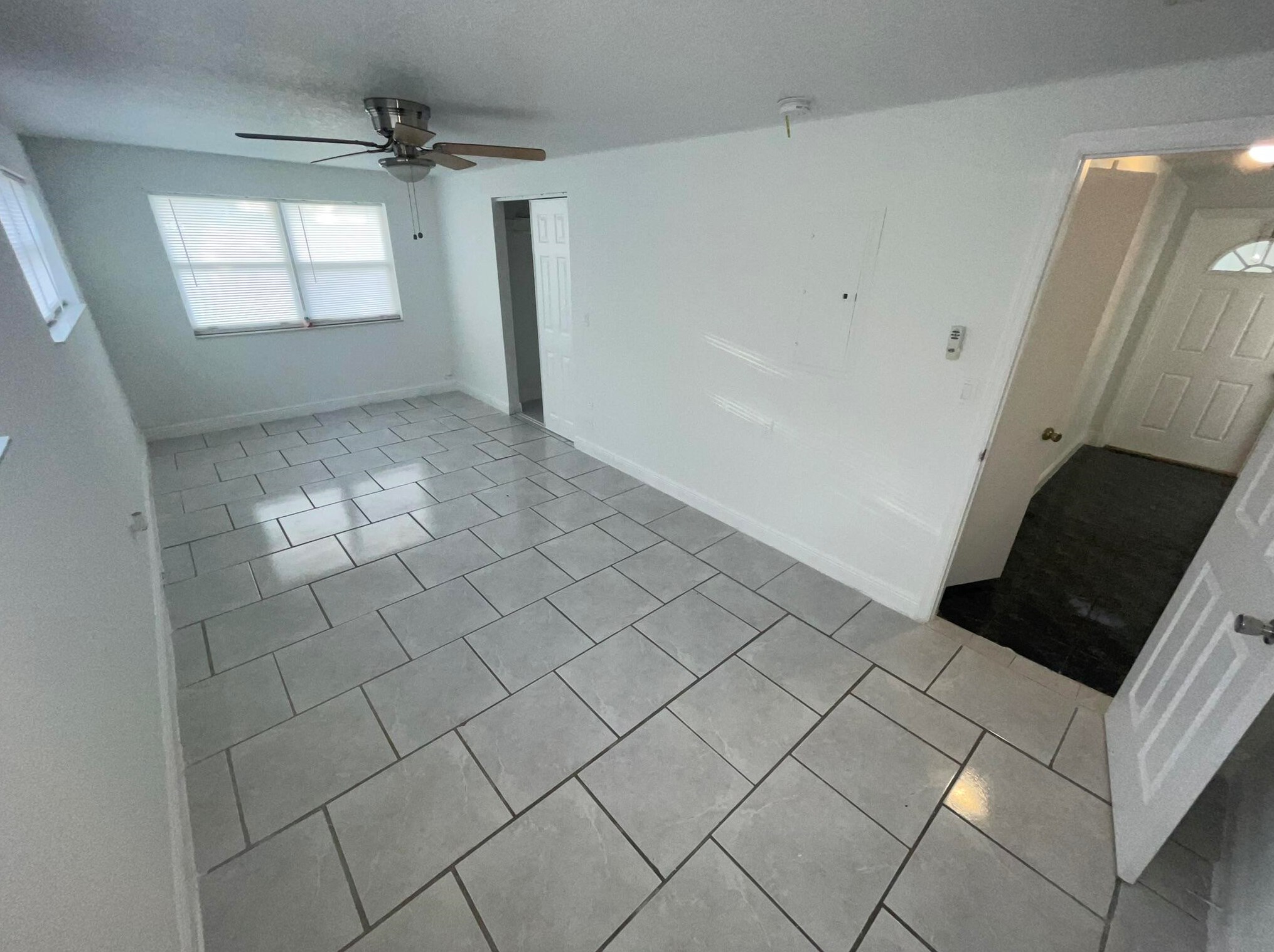 7927 Coral St, Lake Worth FL  33462-6103 exterior