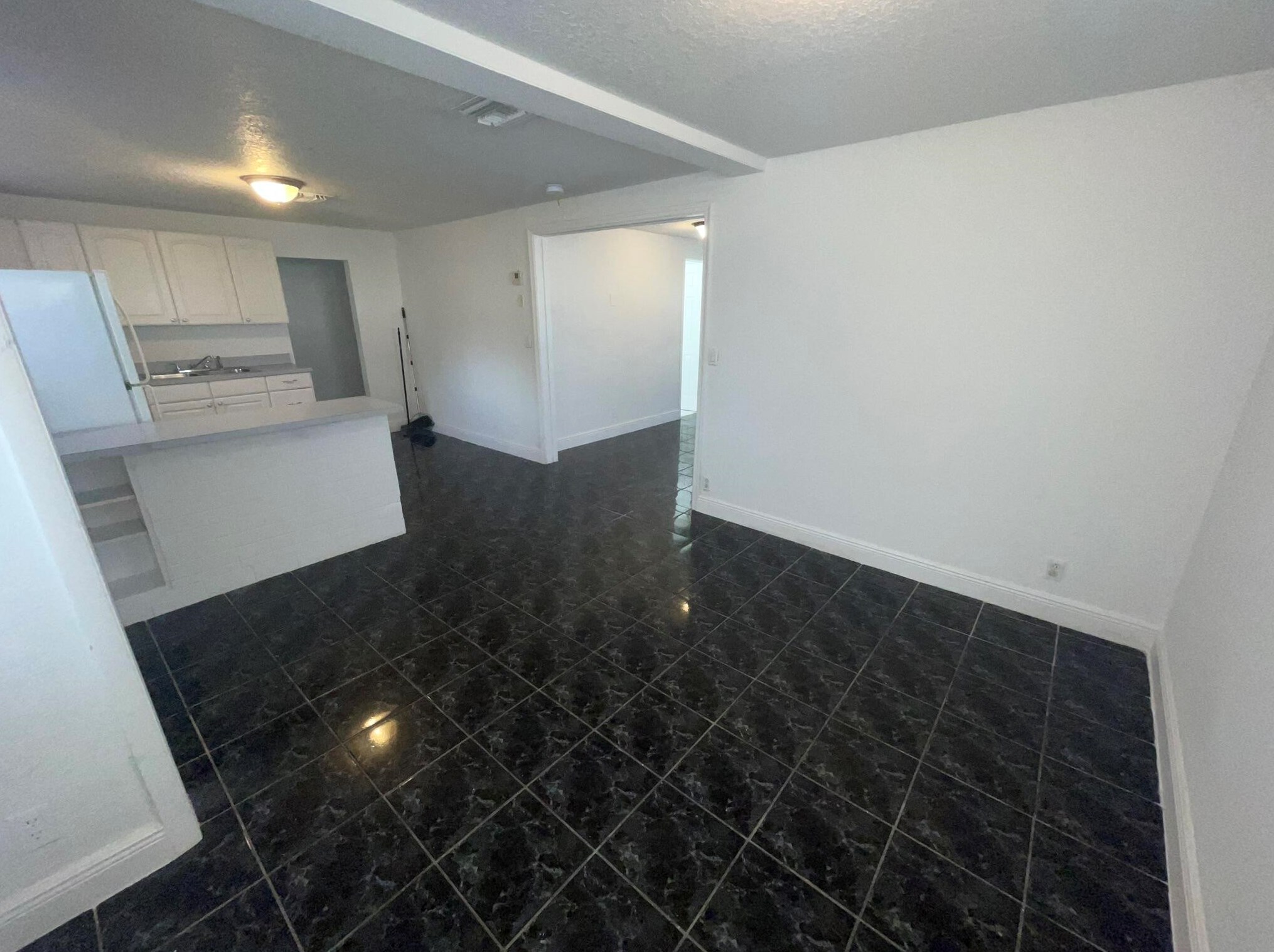 7927 Coral St, Lake Worth FL  33462-6103 exterior