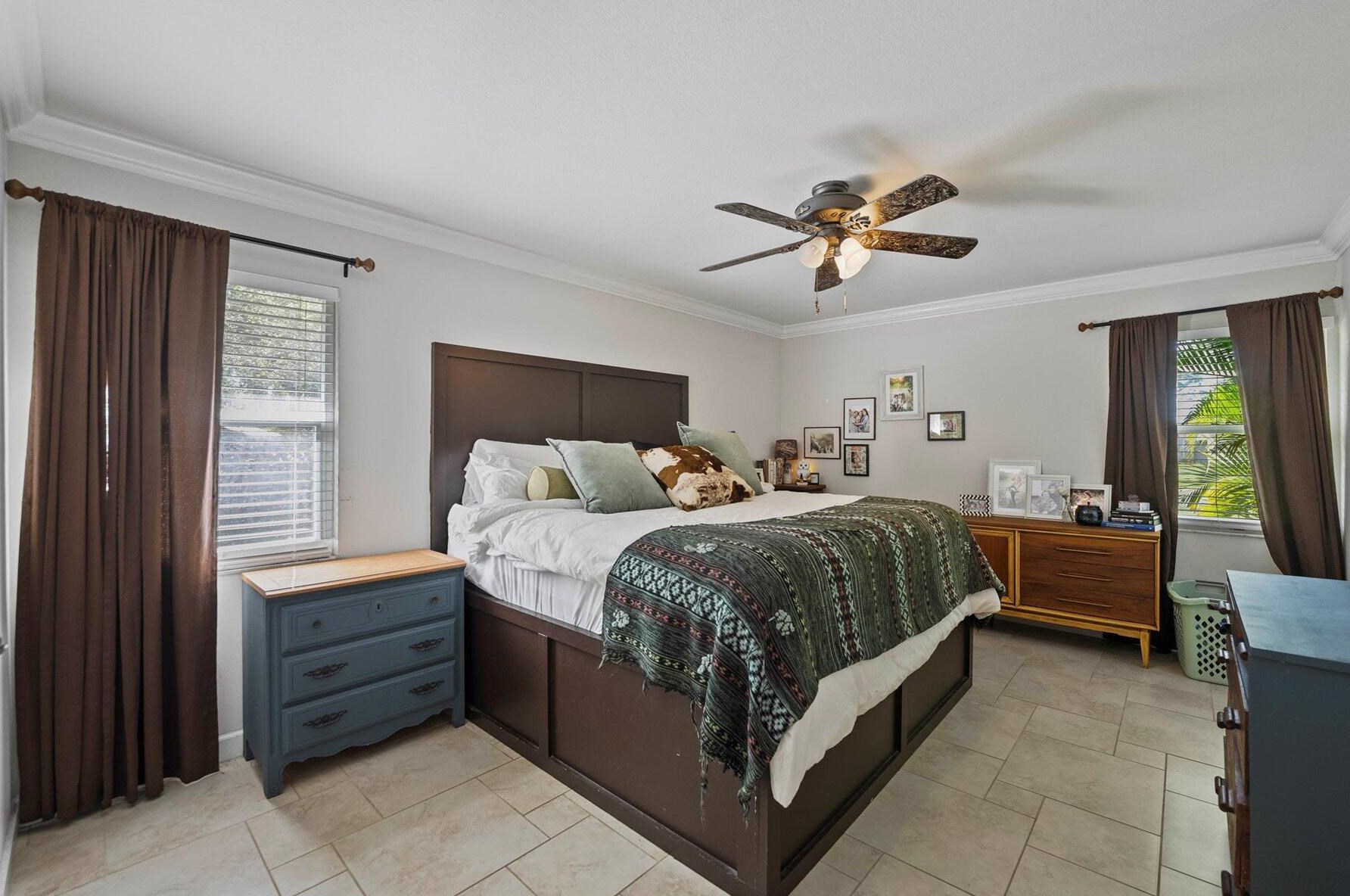 1842 Burlington St, Fort Pierce FL  34984-3581 exterior