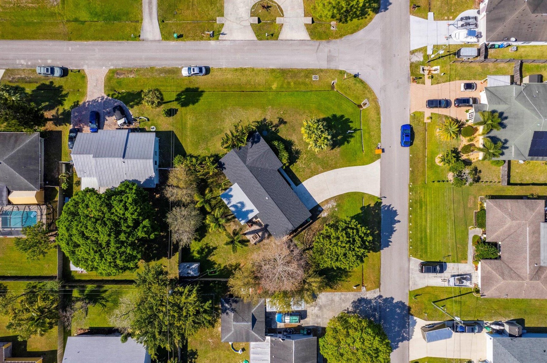 1842 Burlington St, Fort Pierce FL  34984-3581 exterior