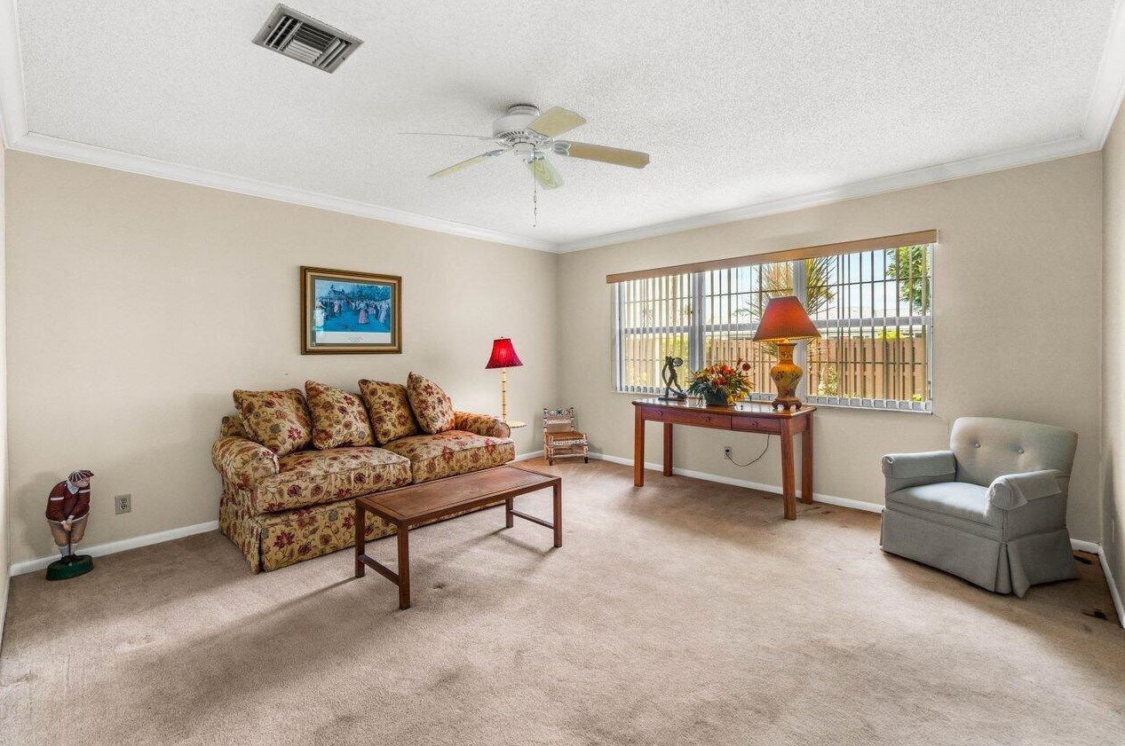 7251 Pine Park Dr, Lake Worth FL  33467-3949 exterior