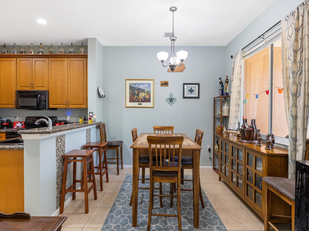 2571 Langrove Ln, Vero Beach FL 32962-4224 exterior