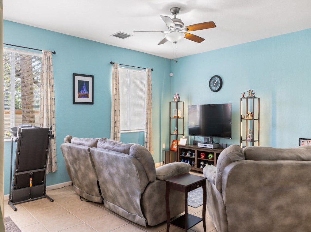 2571 Langrove Ln, Vero Beach FL 32962-4224 exterior