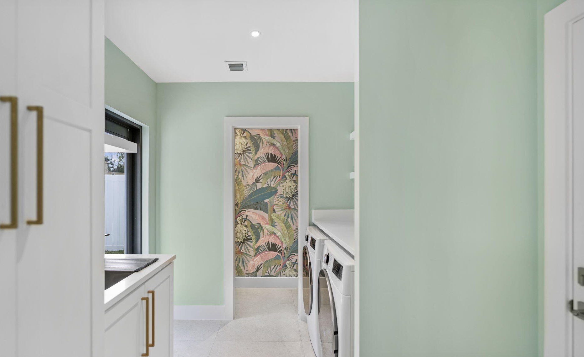 161 Yale Dr, Lake Worth FL  33460-6360 exterior