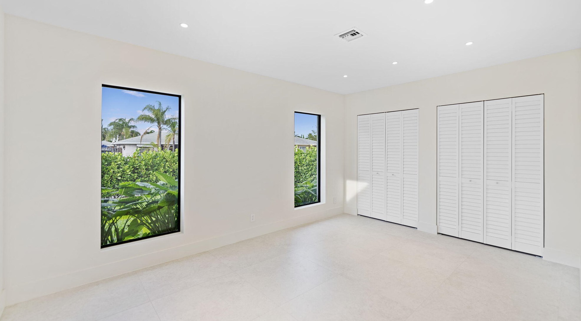 161 Yale Dr, Lake Worth FL  33460-6360 exterior