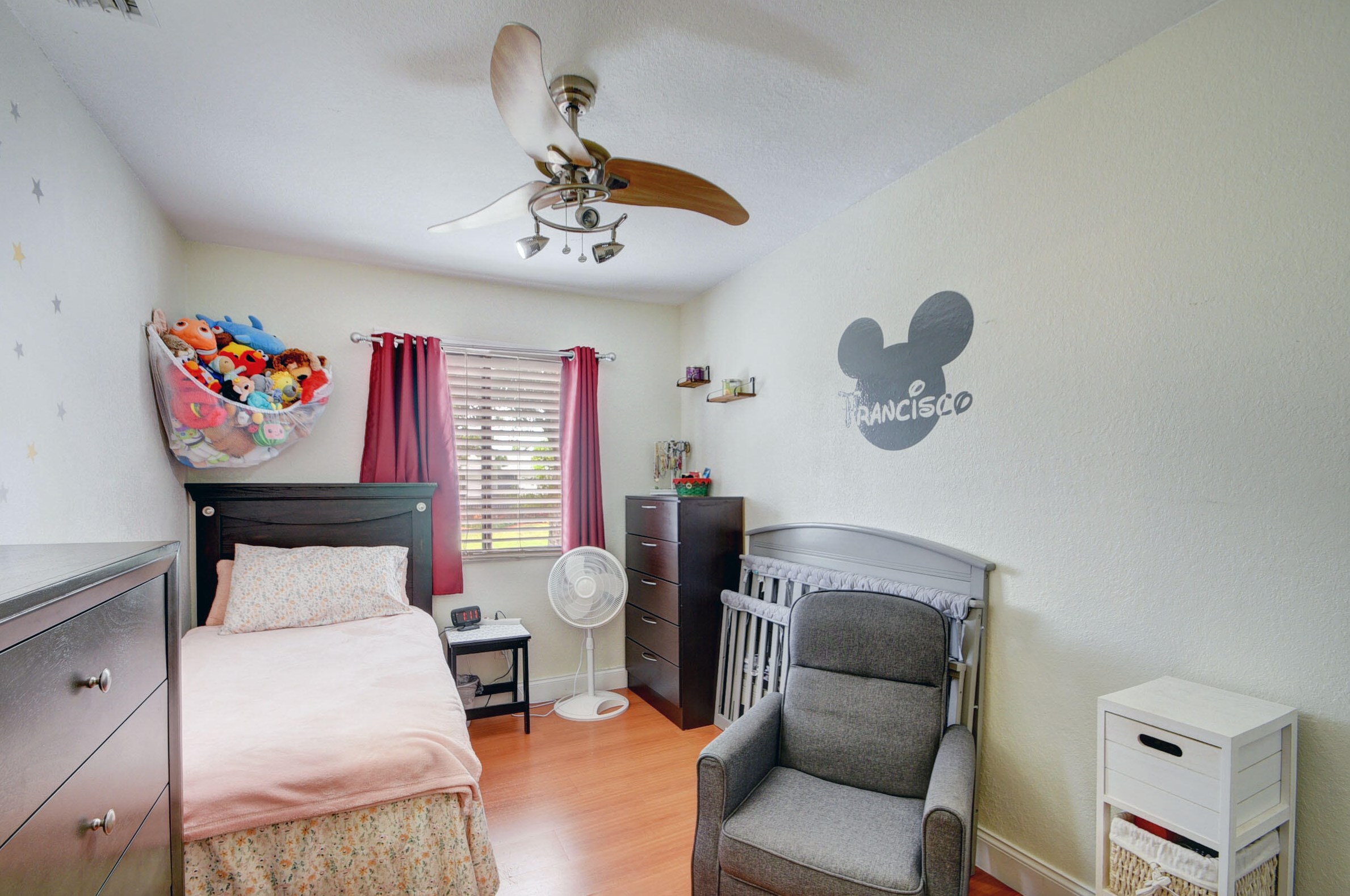 106 Shoreview Dr, Lake Worth FL  33463-2334 exterior