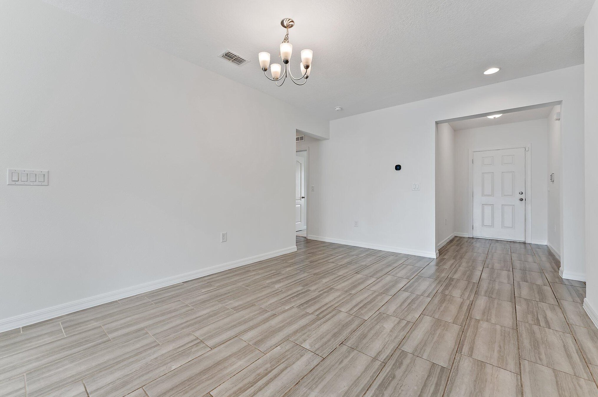 474 Saginaw Ave, Fort Pierce FL  34953-5990 exterior