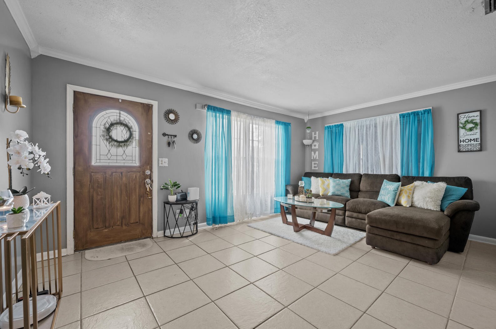 3126 Dalehurst Dr, Jacksonville FL  32277-2848 exterior