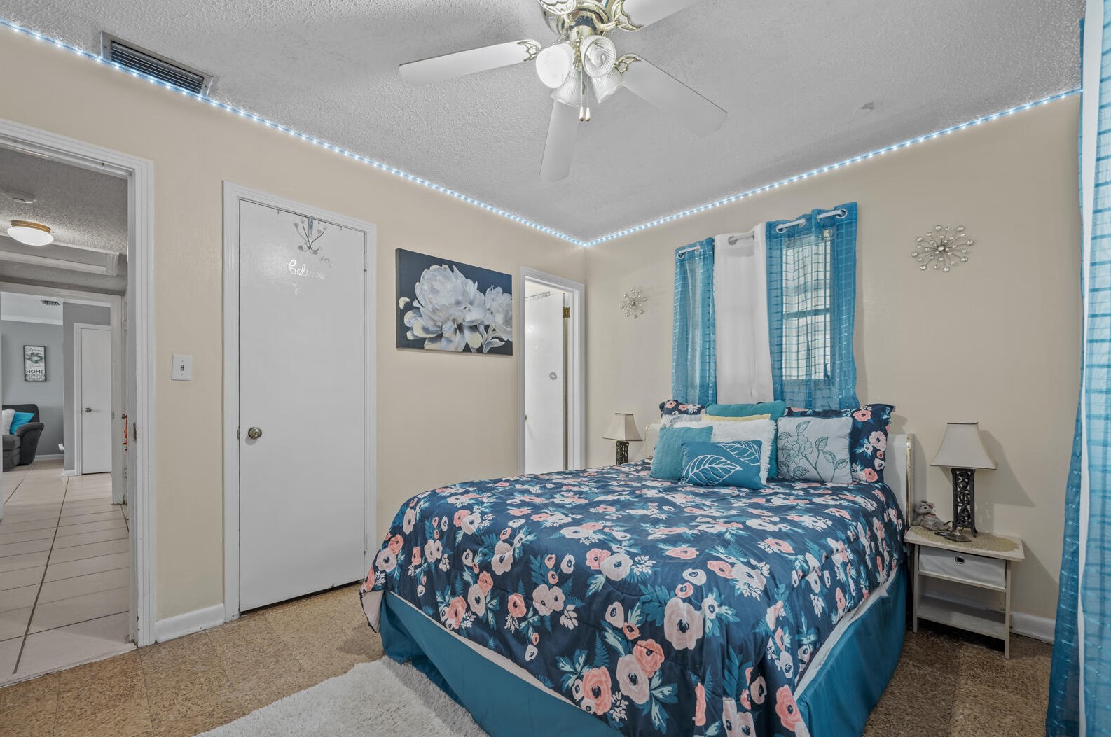 3126 Dalehurst Dr, Jacksonville FL  32277-2848 exterior