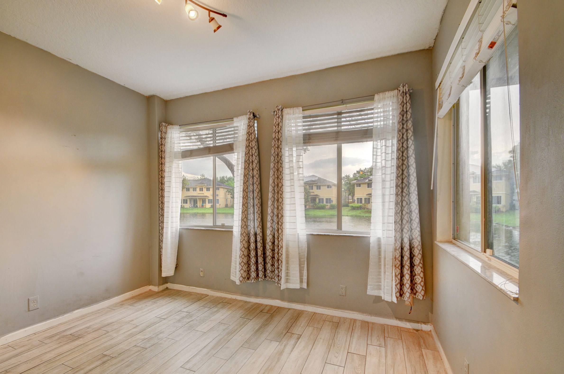 4396 Berkshire Wharf Dr, Lake Worth FL  33461-4990 exterior