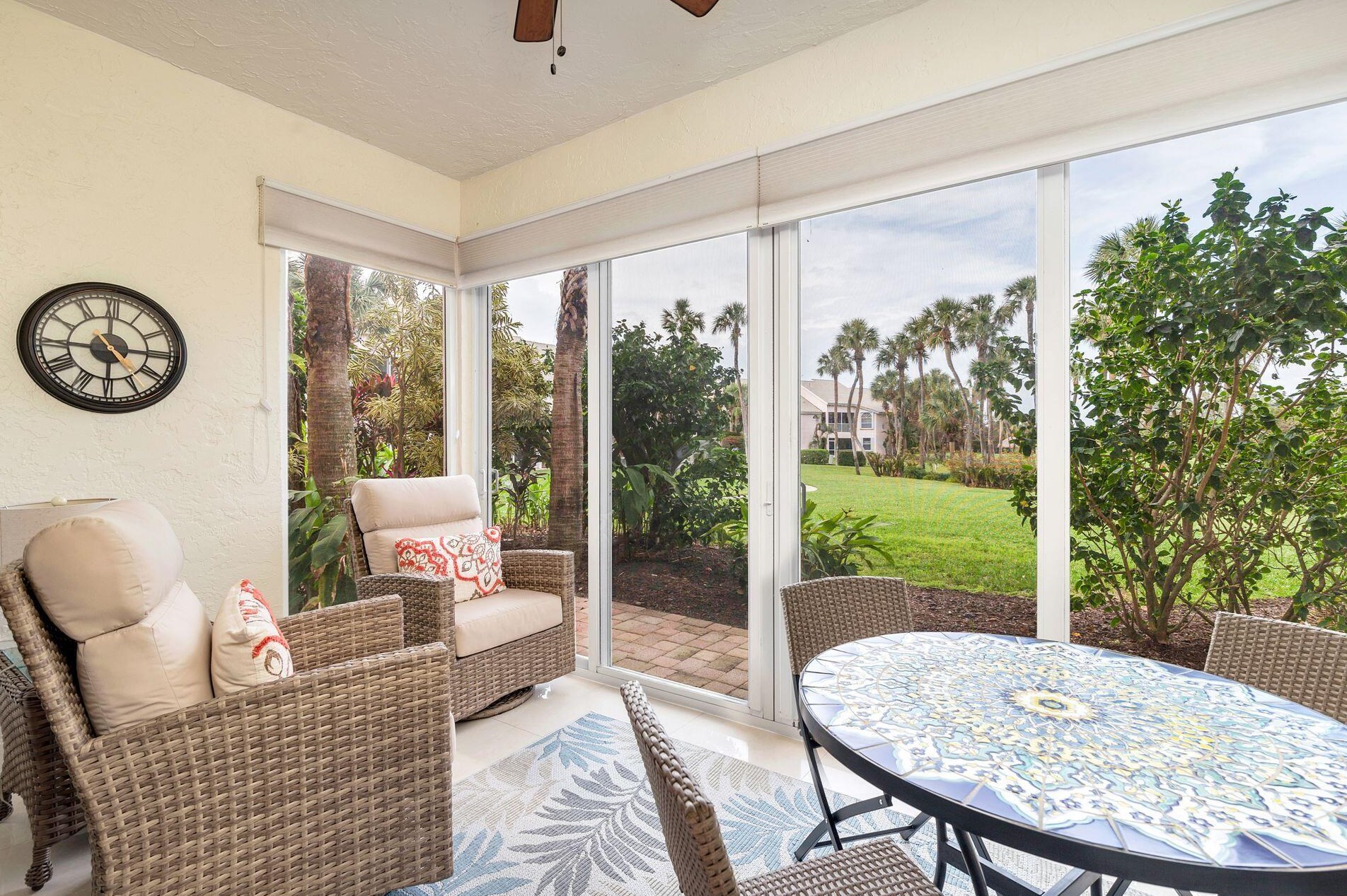 2905 Fairway Dr, Jupiter FL  33477-9521 exterior