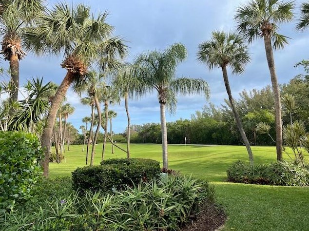 2905 Fairway Dr, Jupiter FL  33477-9521 exterior