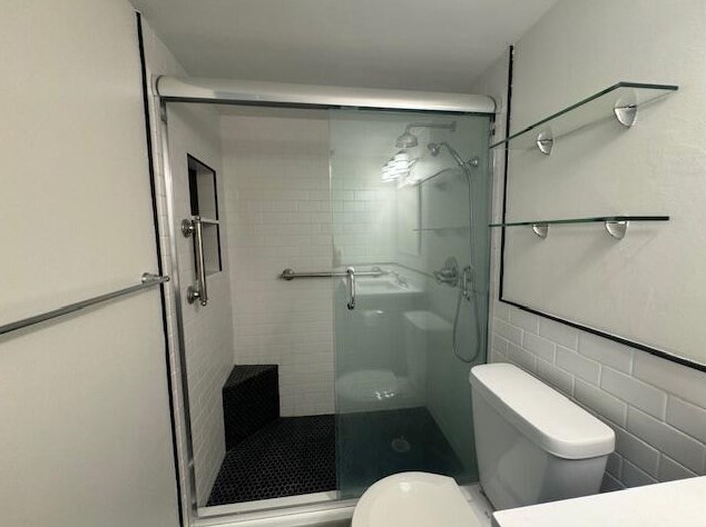 19 Abbey Ln, Delray Beach FL 33446-1701 exterior