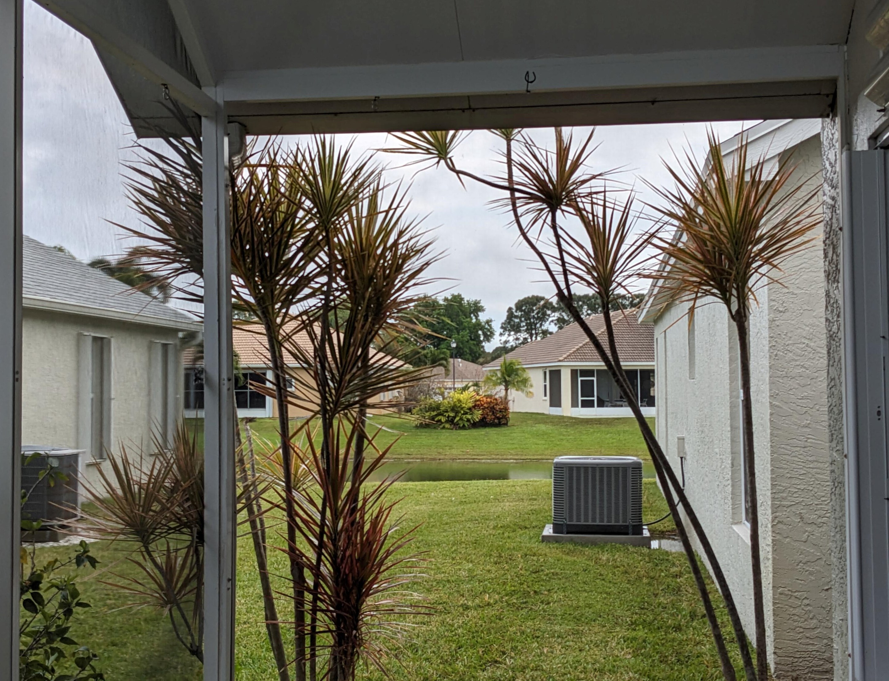 1200 Lombardy Dr, Fort Pierce FL  34986-2185 exterior