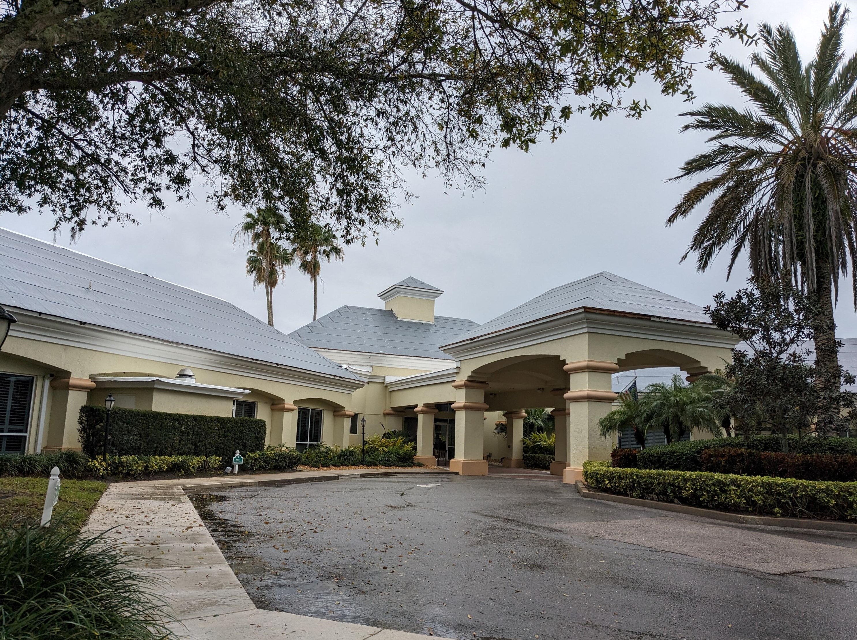 1200 Lombardy Dr, Fort Pierce FL  34986-2185 exterior