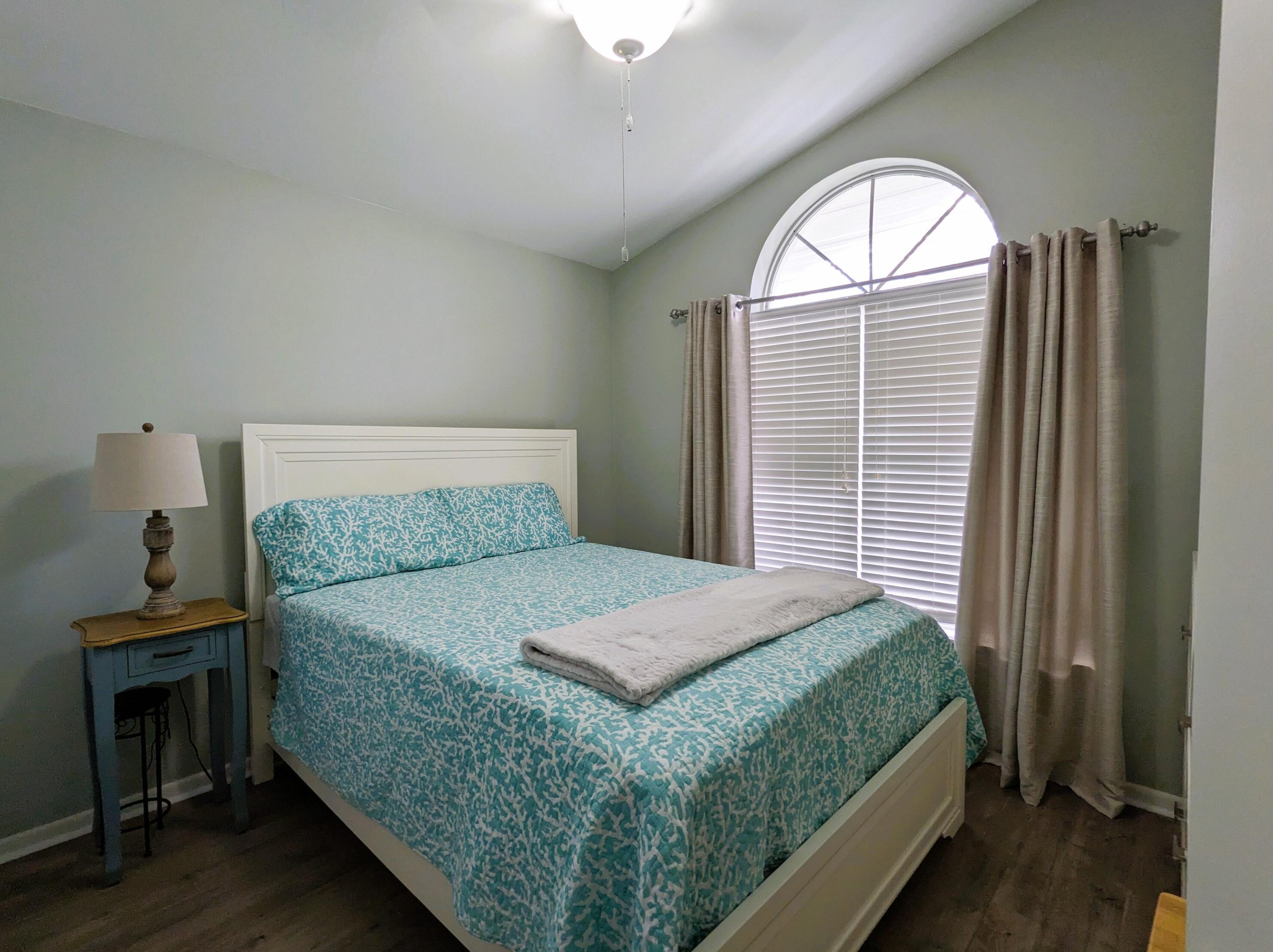 1200 Lombardy Dr, Fort Pierce FL  34986-2185 exterior