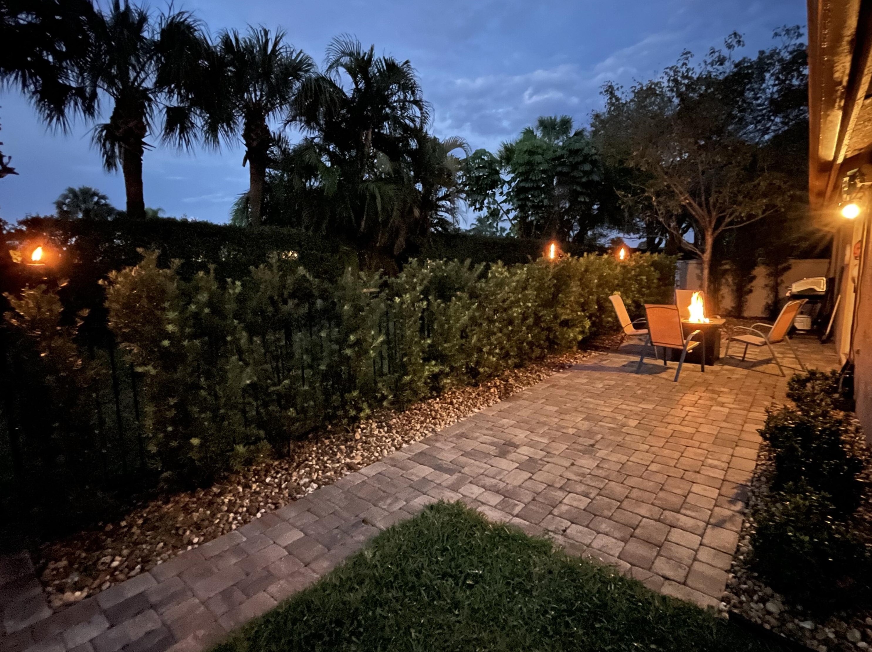 5357 Meadows Edge Dr, Lake Worth FL  33463-7442 exterior