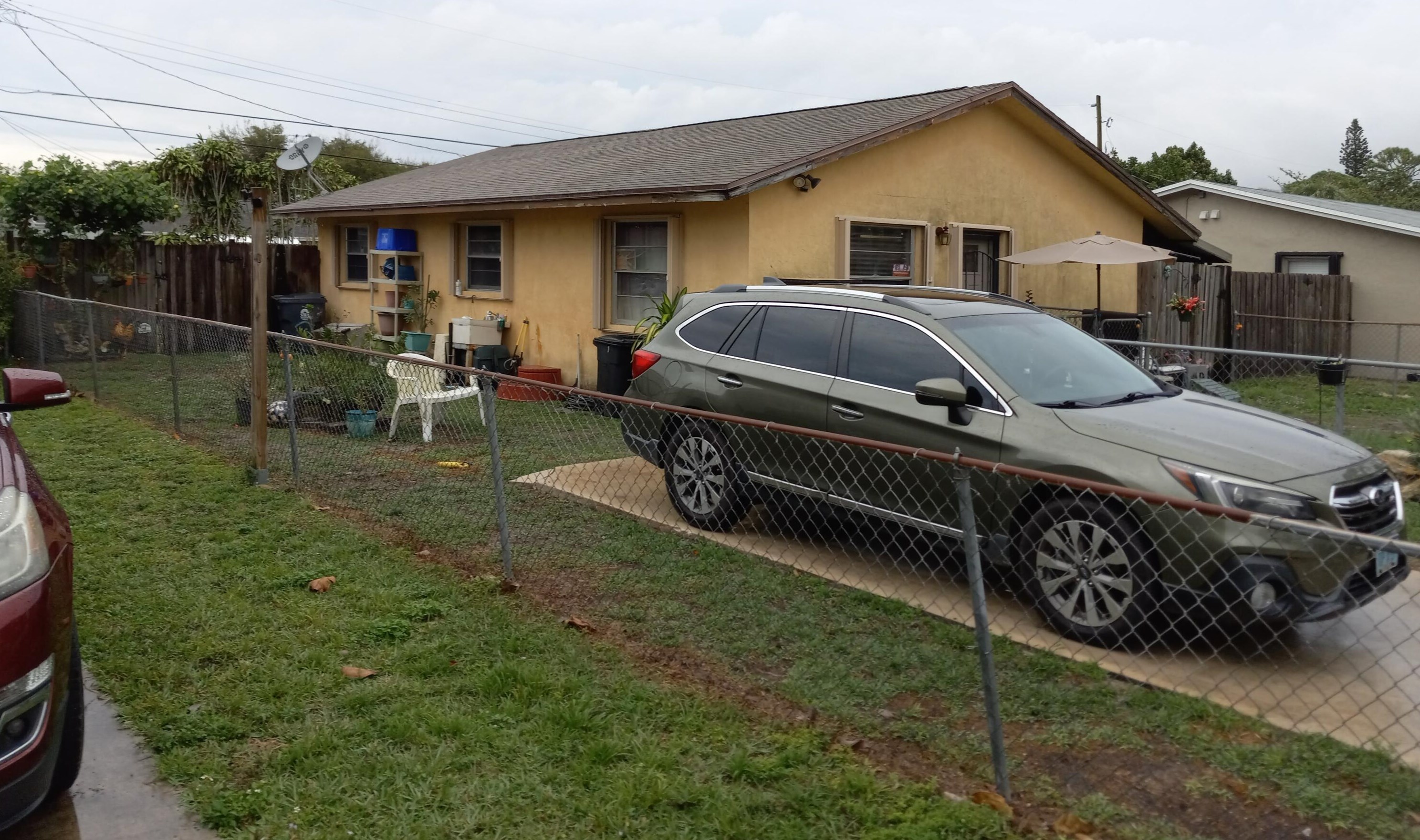 4683 Cambridge St, Lake Worth FL  33463-2215 exterior