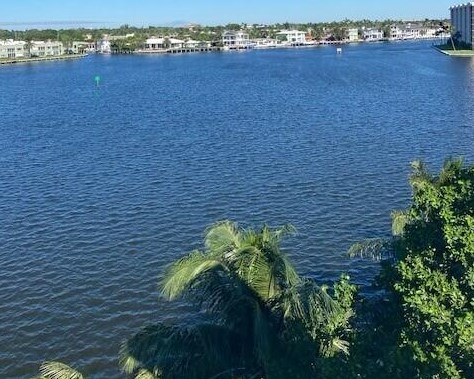 900 Lago Mar Ln, Boca Raton FL  33431-7842 exterior