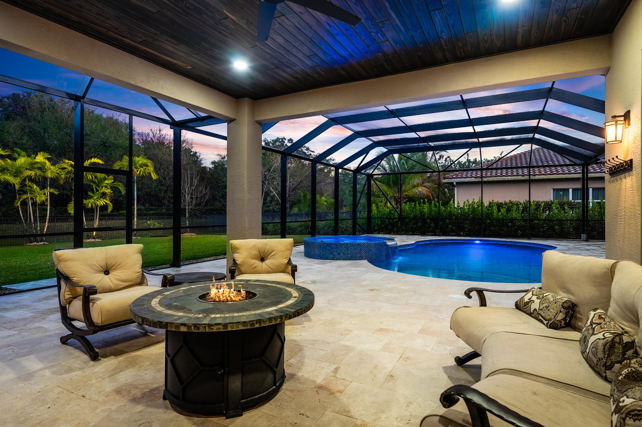 7906 Arbor Crst Way, West Palm Beach FL  33412-2467 exterior