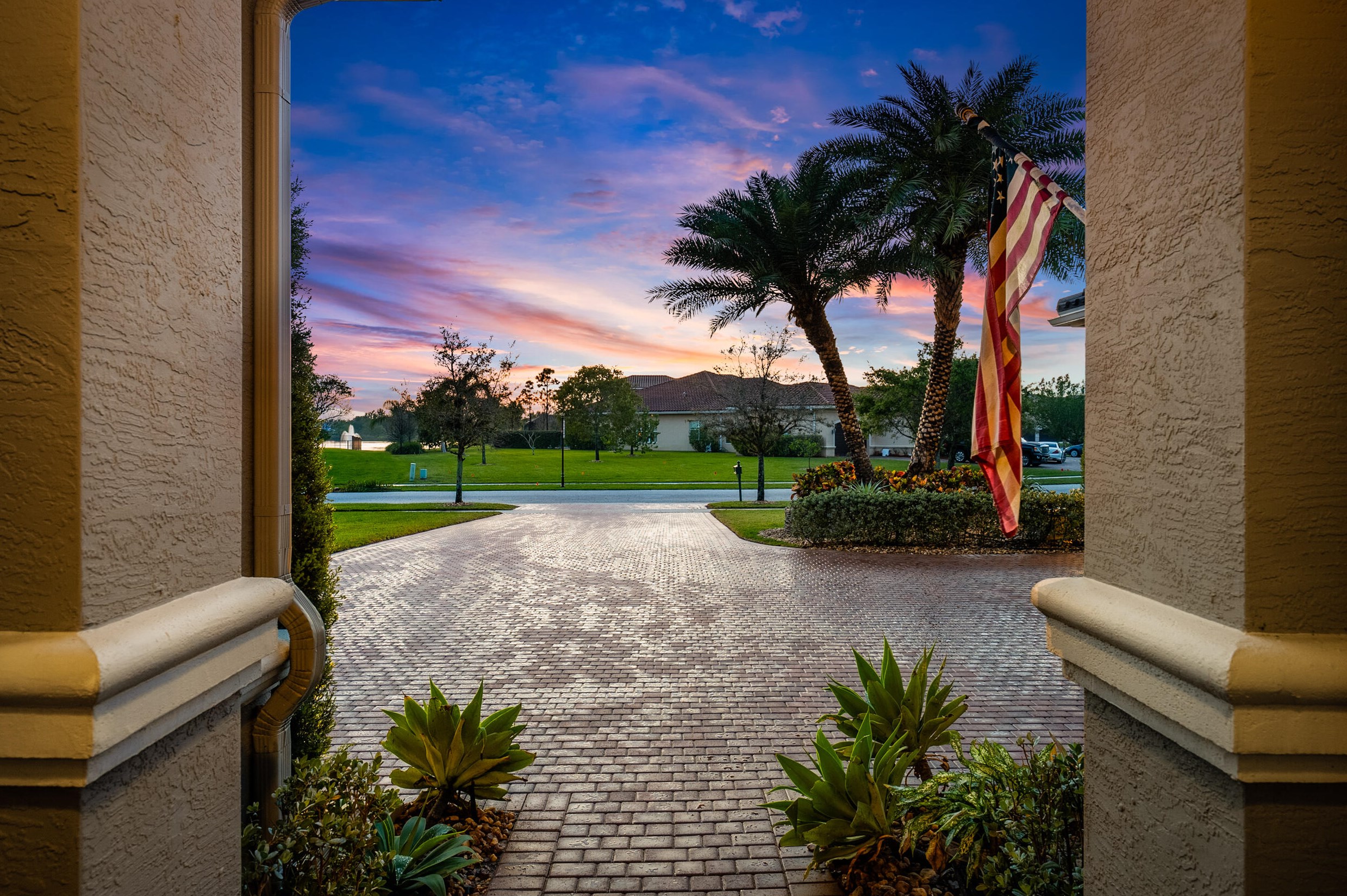 7906 Arbor Crst Way, West Palm Beach FL  33412-2467 exterior
