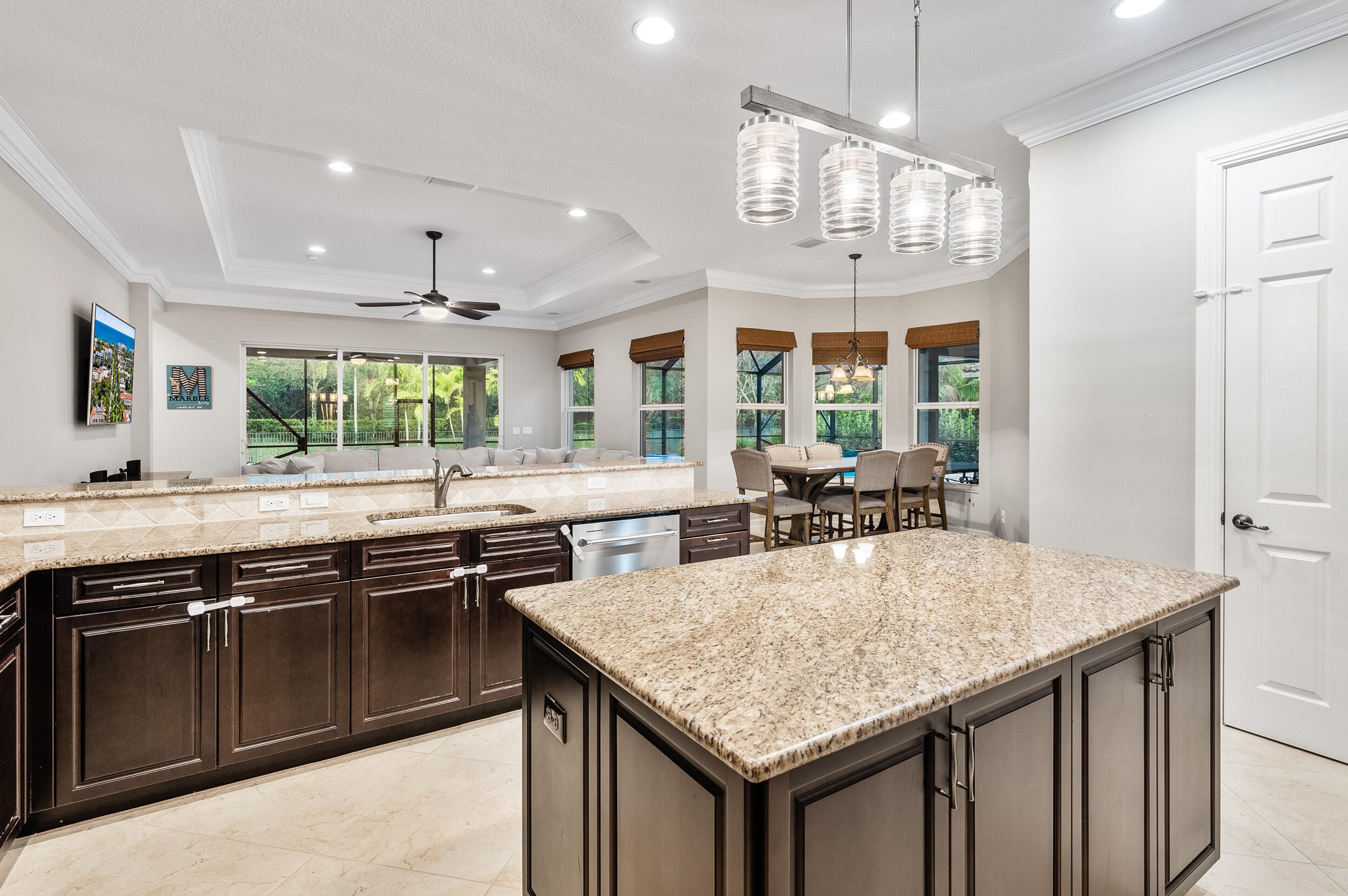 7906 Arbor Crst Way, West Palm Beach FL  33412-2467 exterior