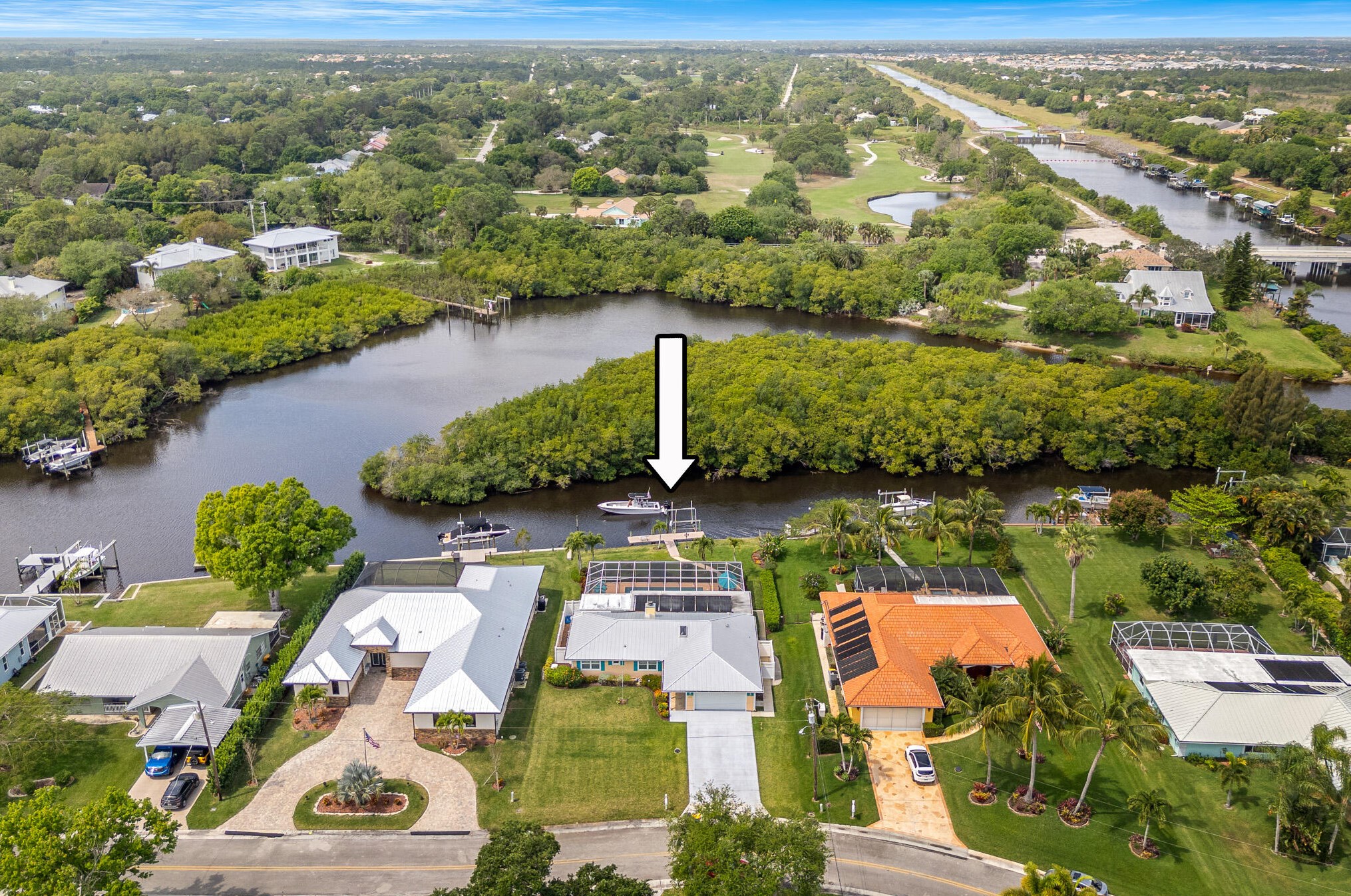 522 Pine Tree Ln, Palm City FL  34990-1422 exterior