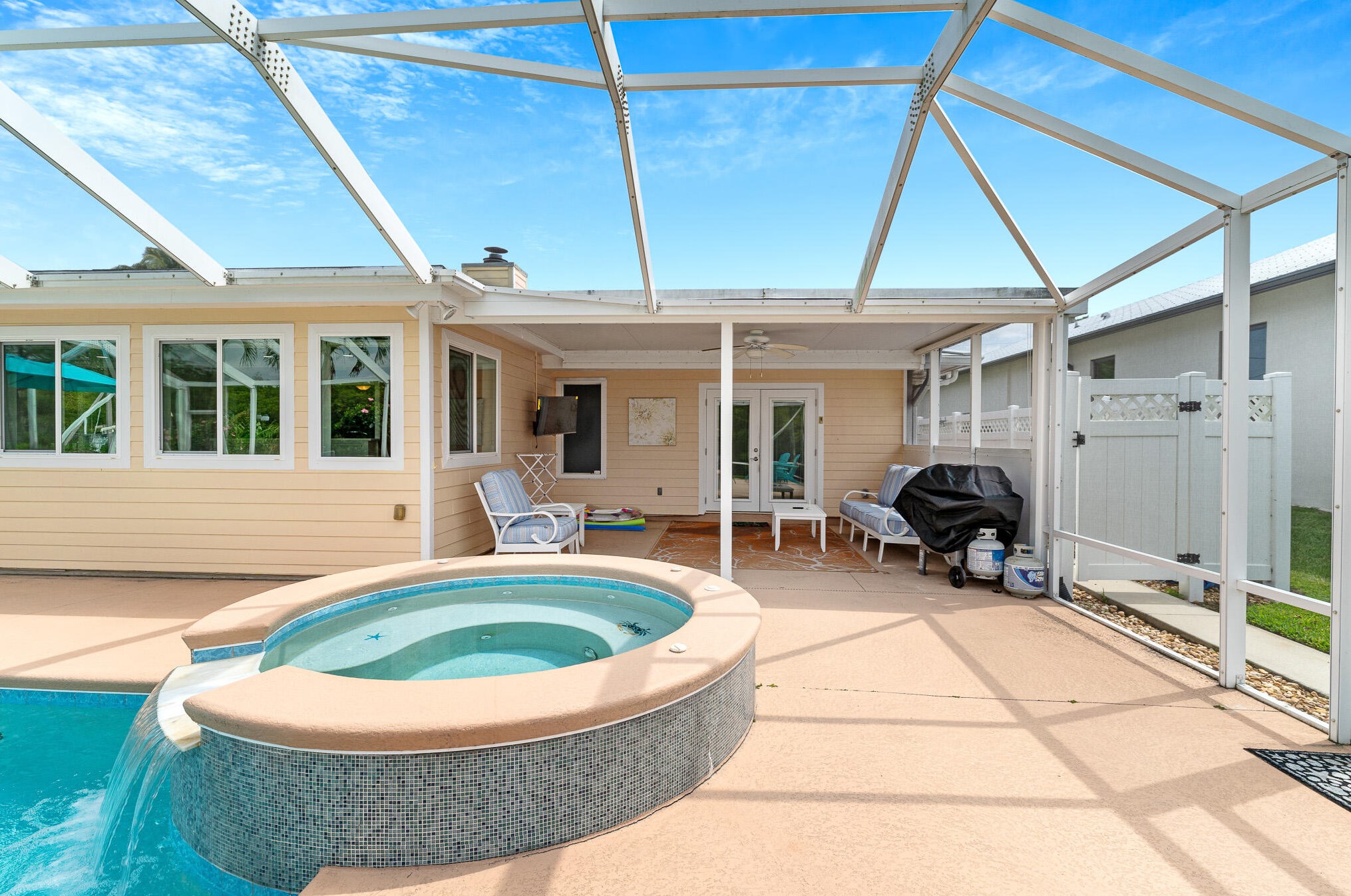 522 Pne Tree Ln, Palm City FL  34990-1420 exterior