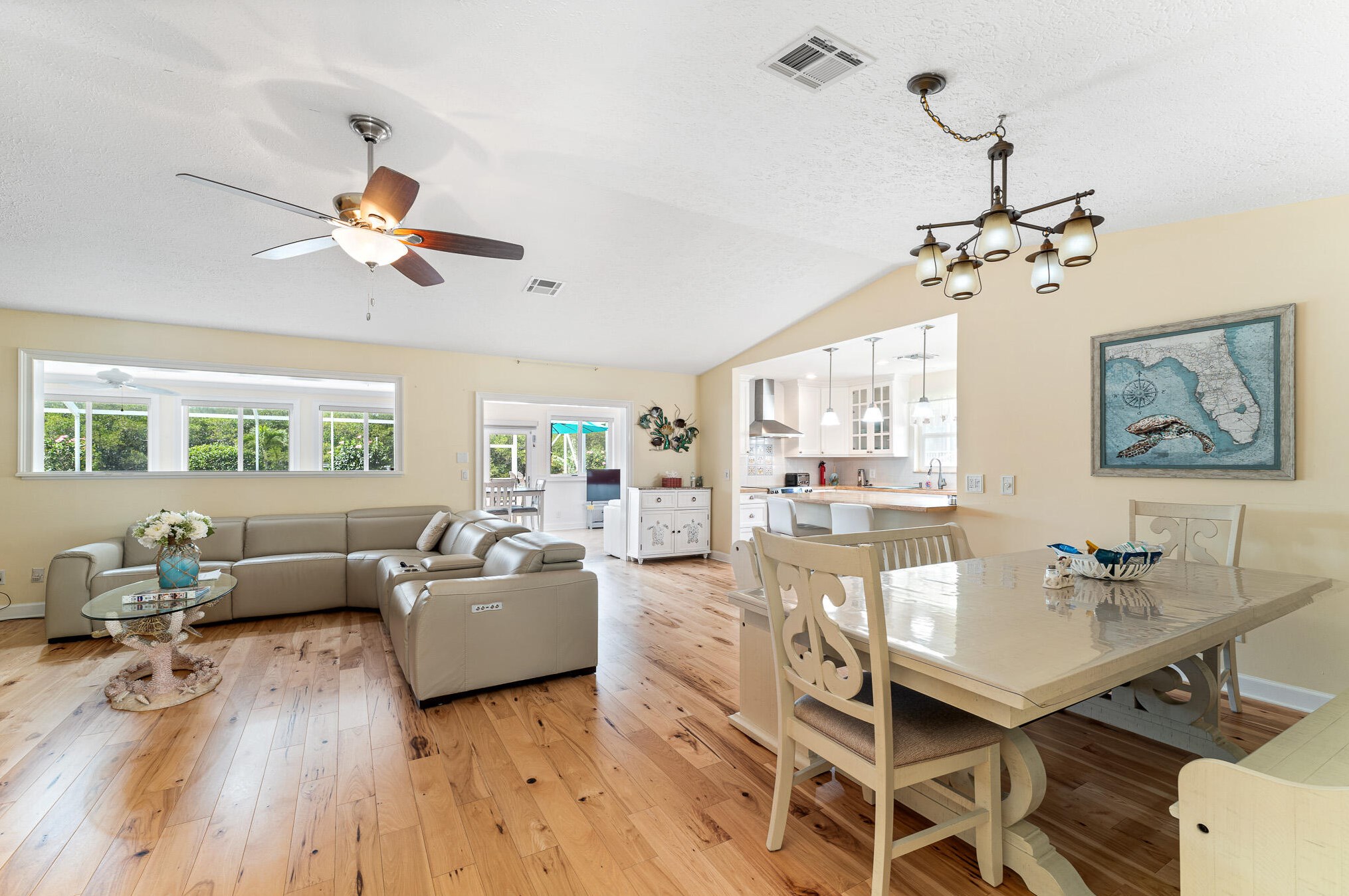 522 Pne Tree Ln, Palm City FL  34990-1420 exterior