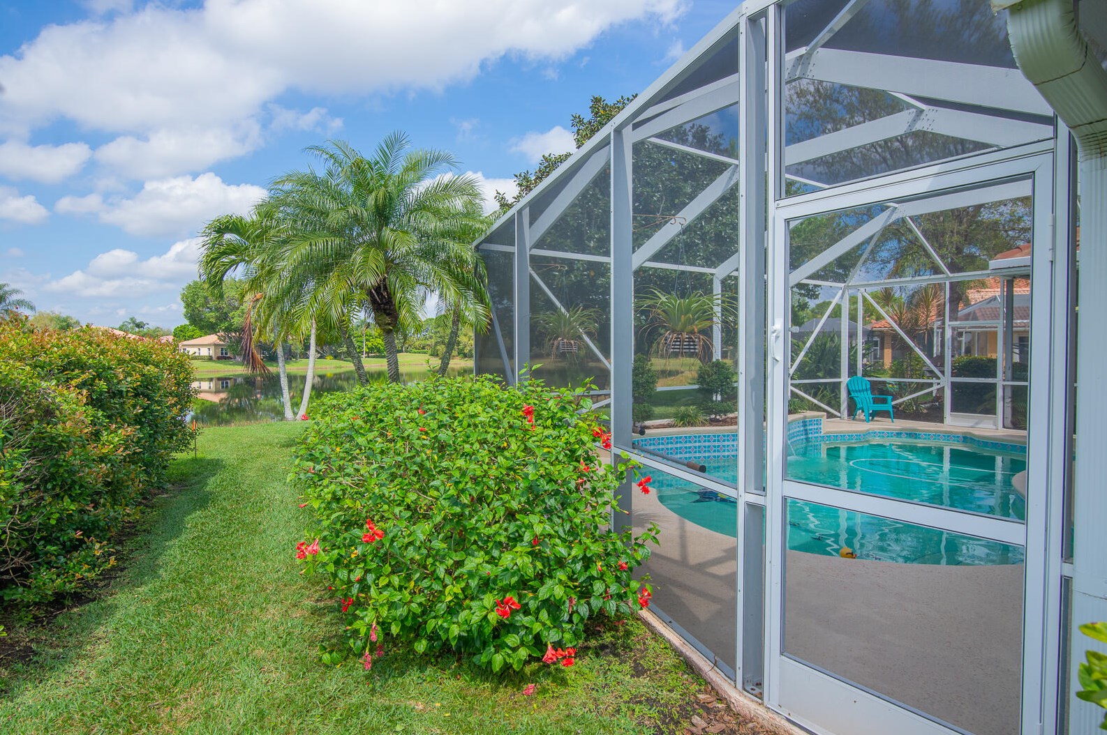 420 Crabapple Cv, Fort Pierce FL  34986-2327 exterior