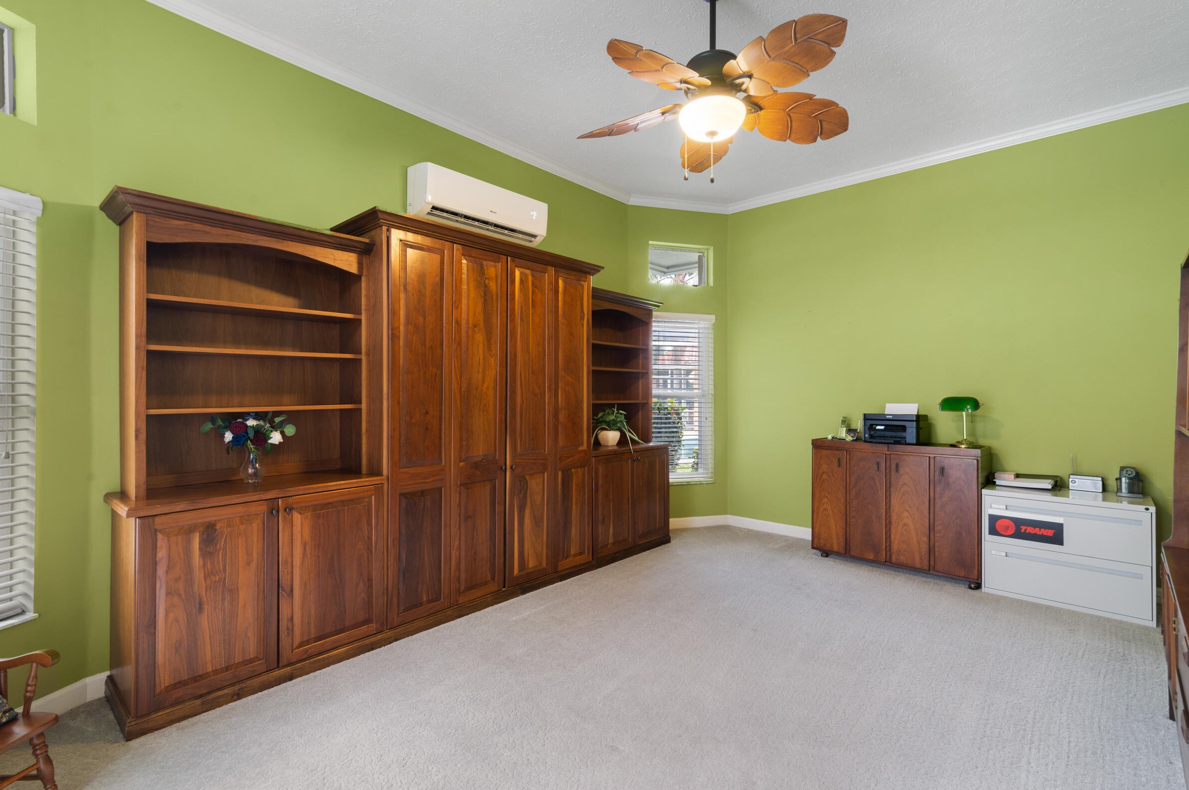 420 Crabapple Cv, Fort Pierce FL  34986-2327 exterior