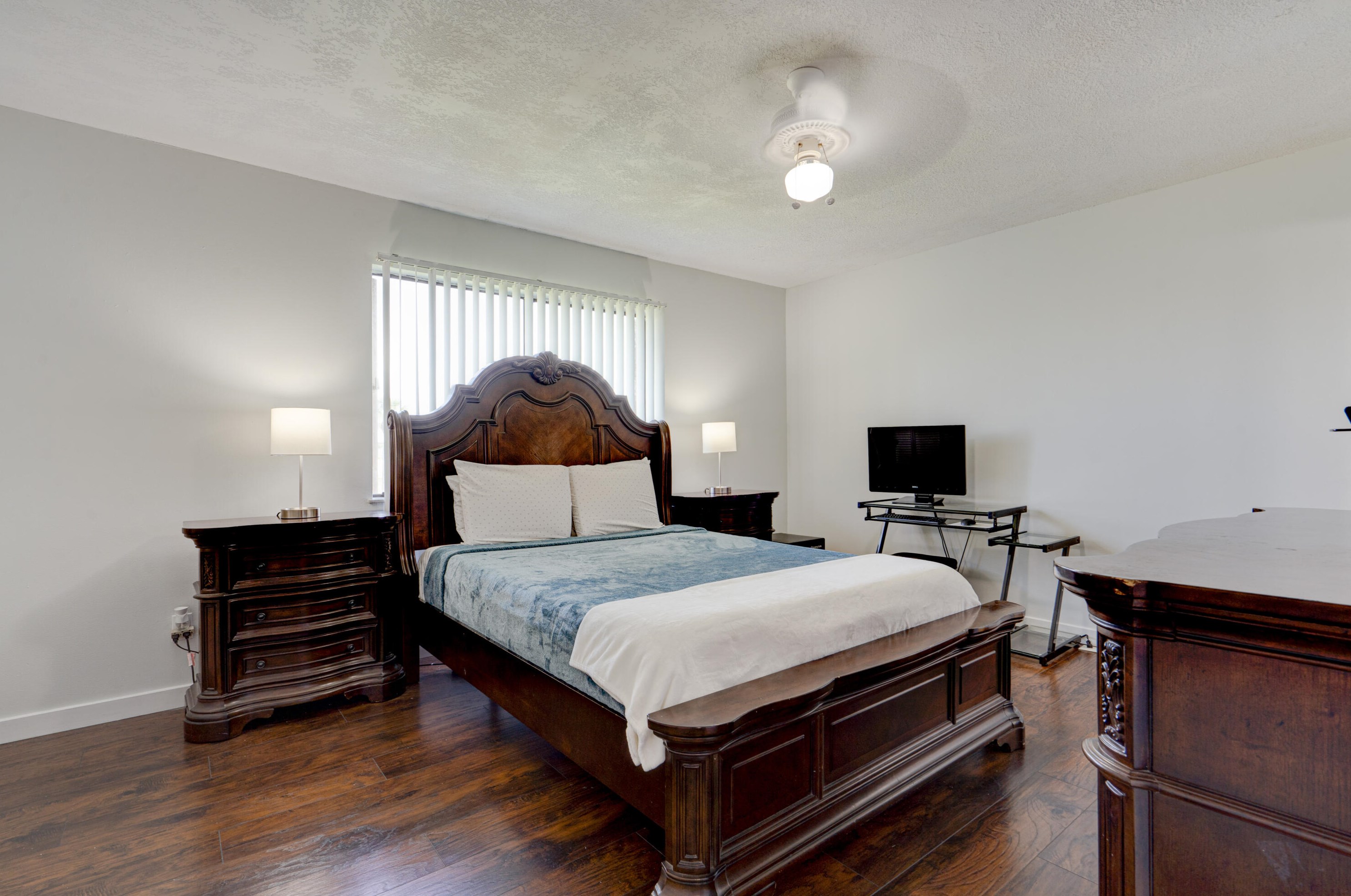 4702 Pier Dr, Lake Worth FL  33463-2640 exterior