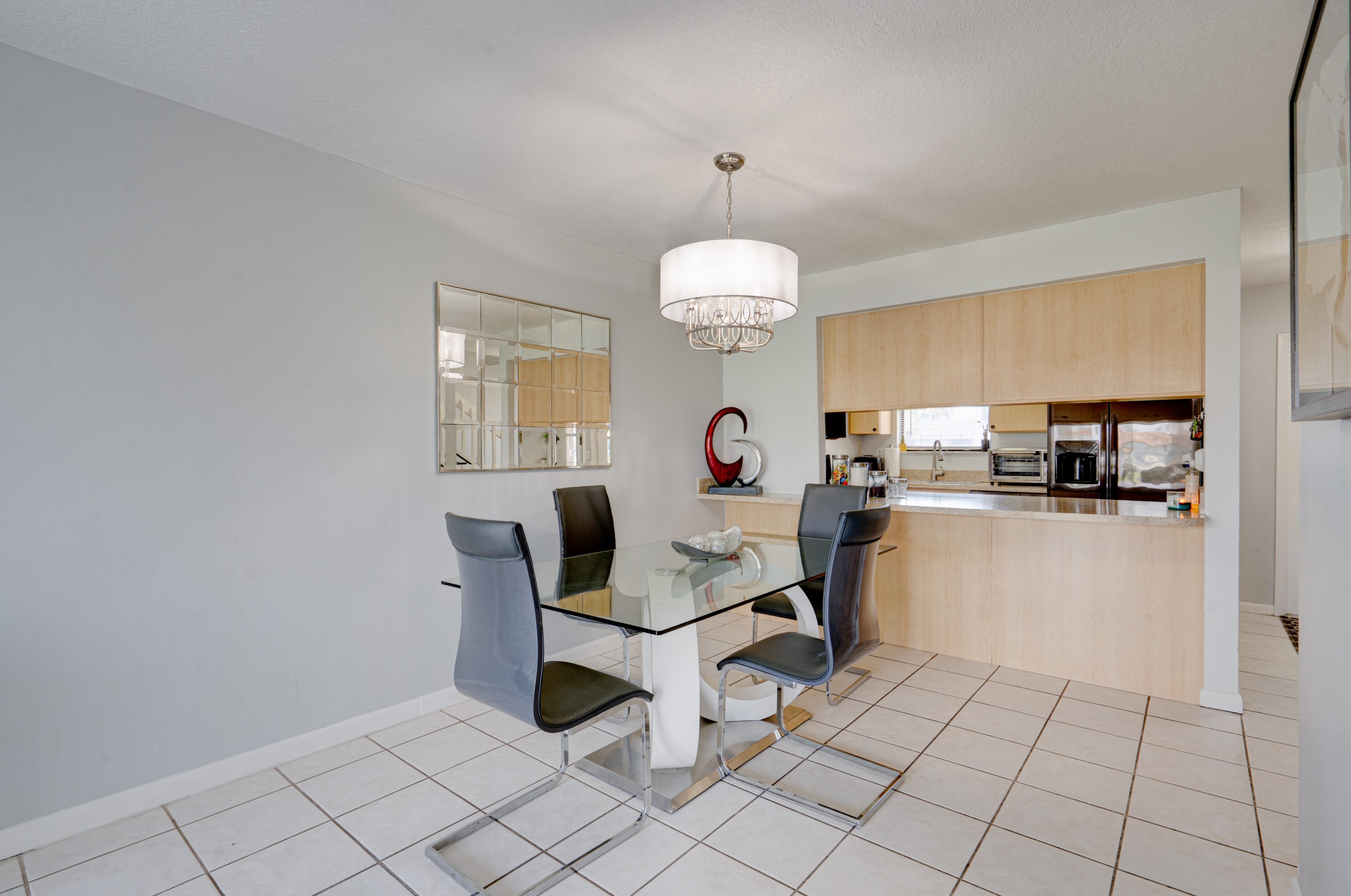 4702 Pier Dr, Lake Worth FL  33463-2640 exterior