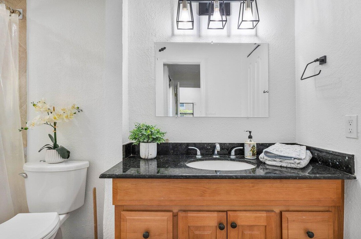 22346 Pineapple Walk Dr, Boca Raton FL  33433-5523 exterior