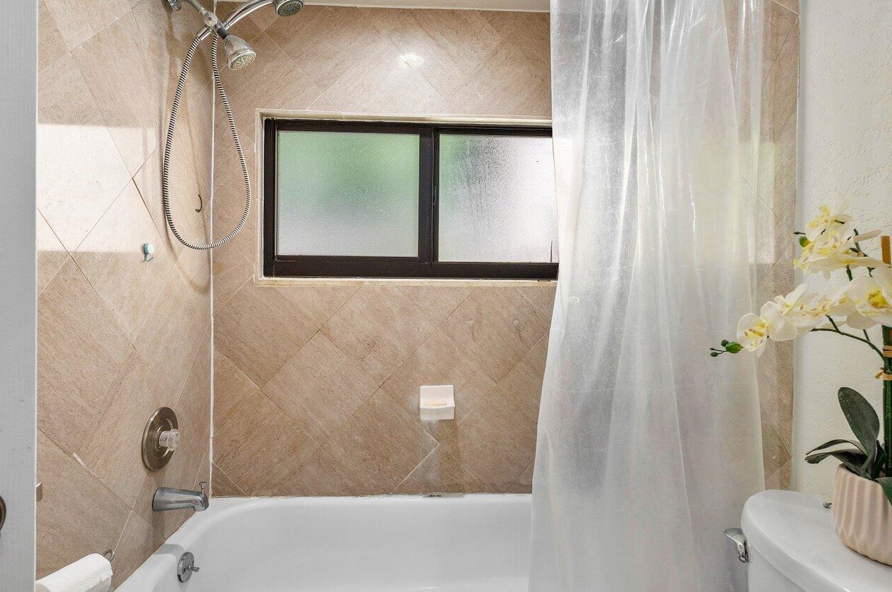 22346 Pineapple Walk Dr, Boca Raton FL  33433-5523 exterior