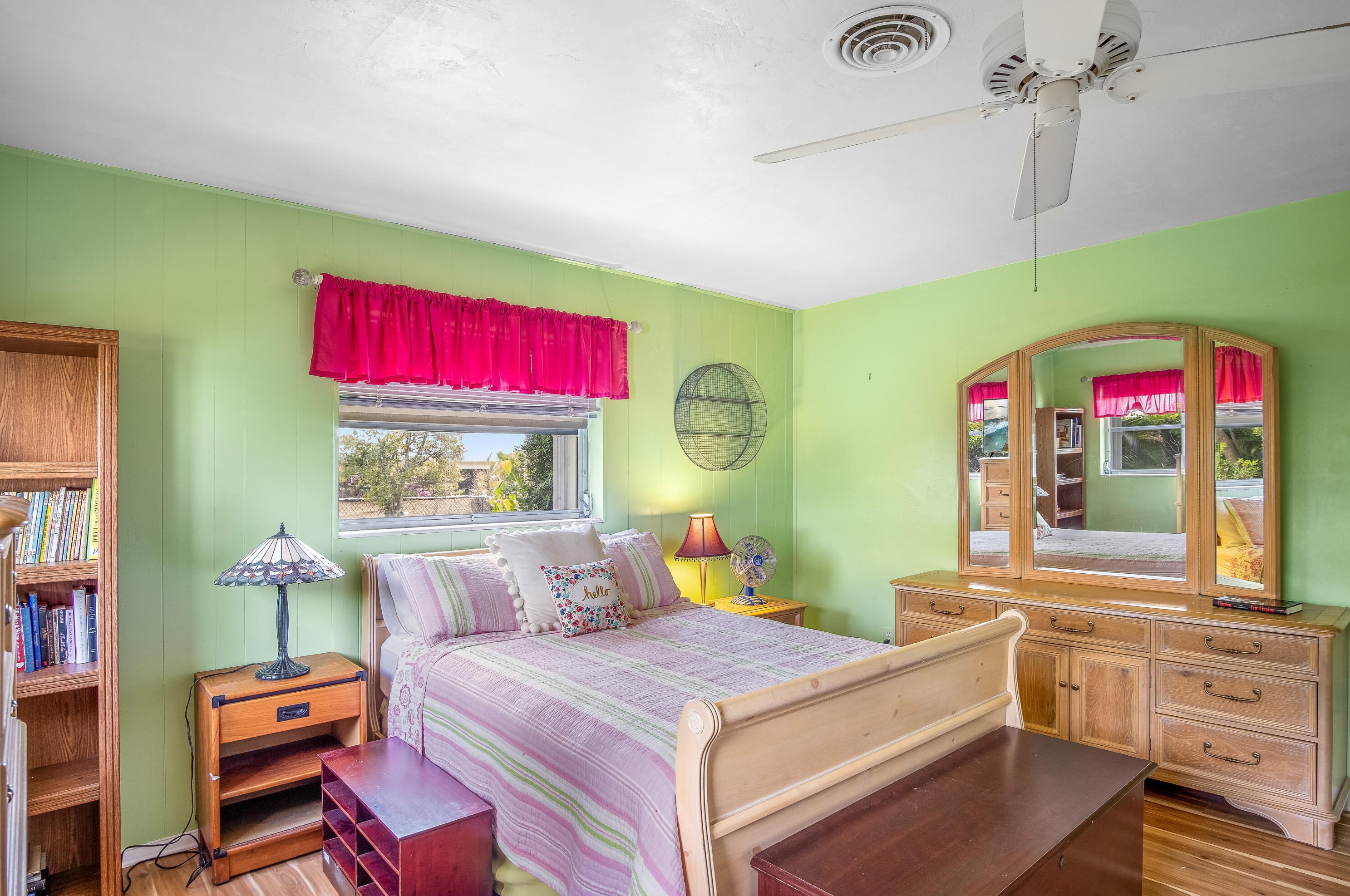 812 Chapel Hl Blvd, Boynton Beach FL 33435-8112 exterior