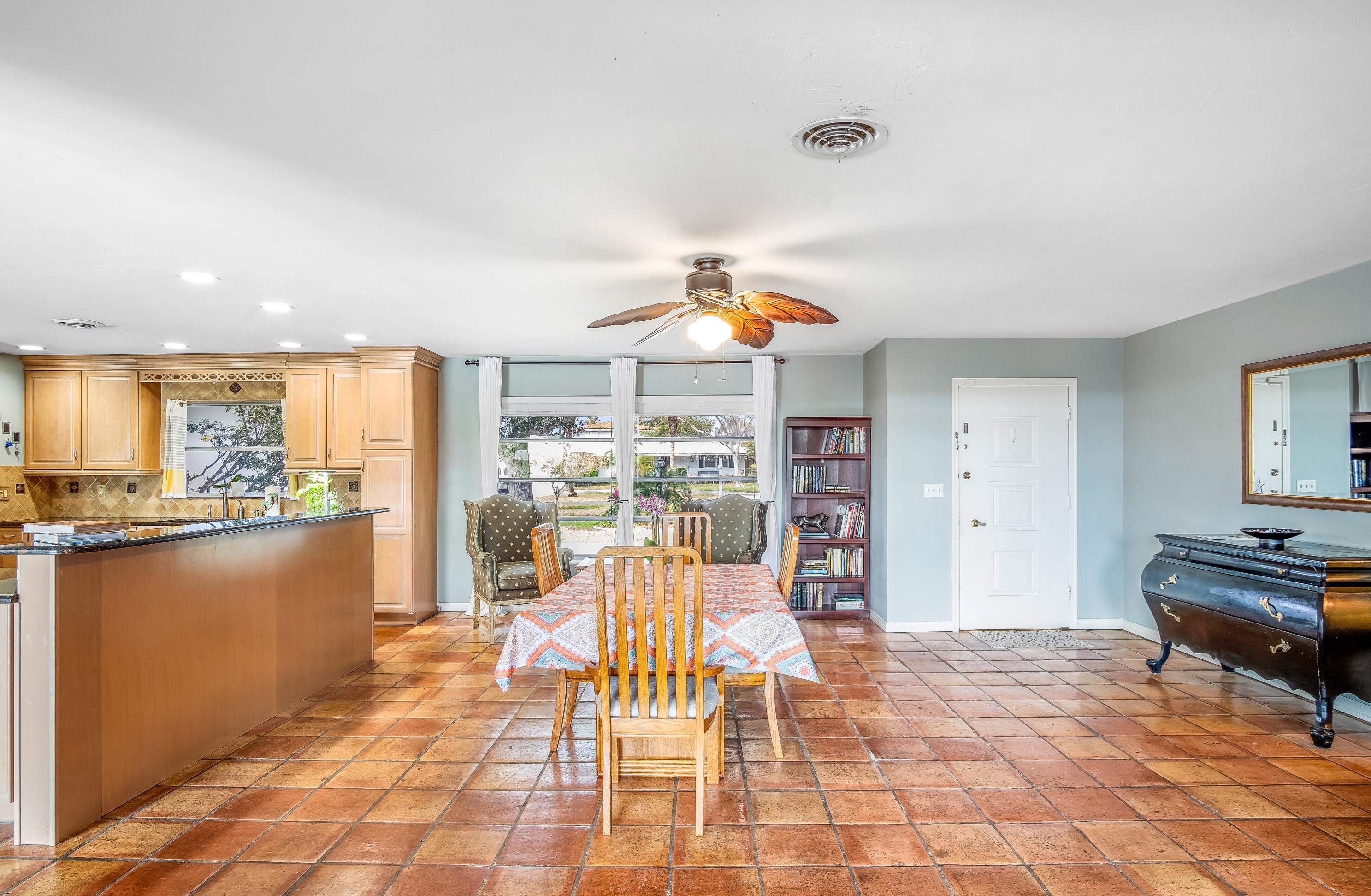 812 Chapel Hl Blvd, Boynton Beach FL 33435-8112 exterior