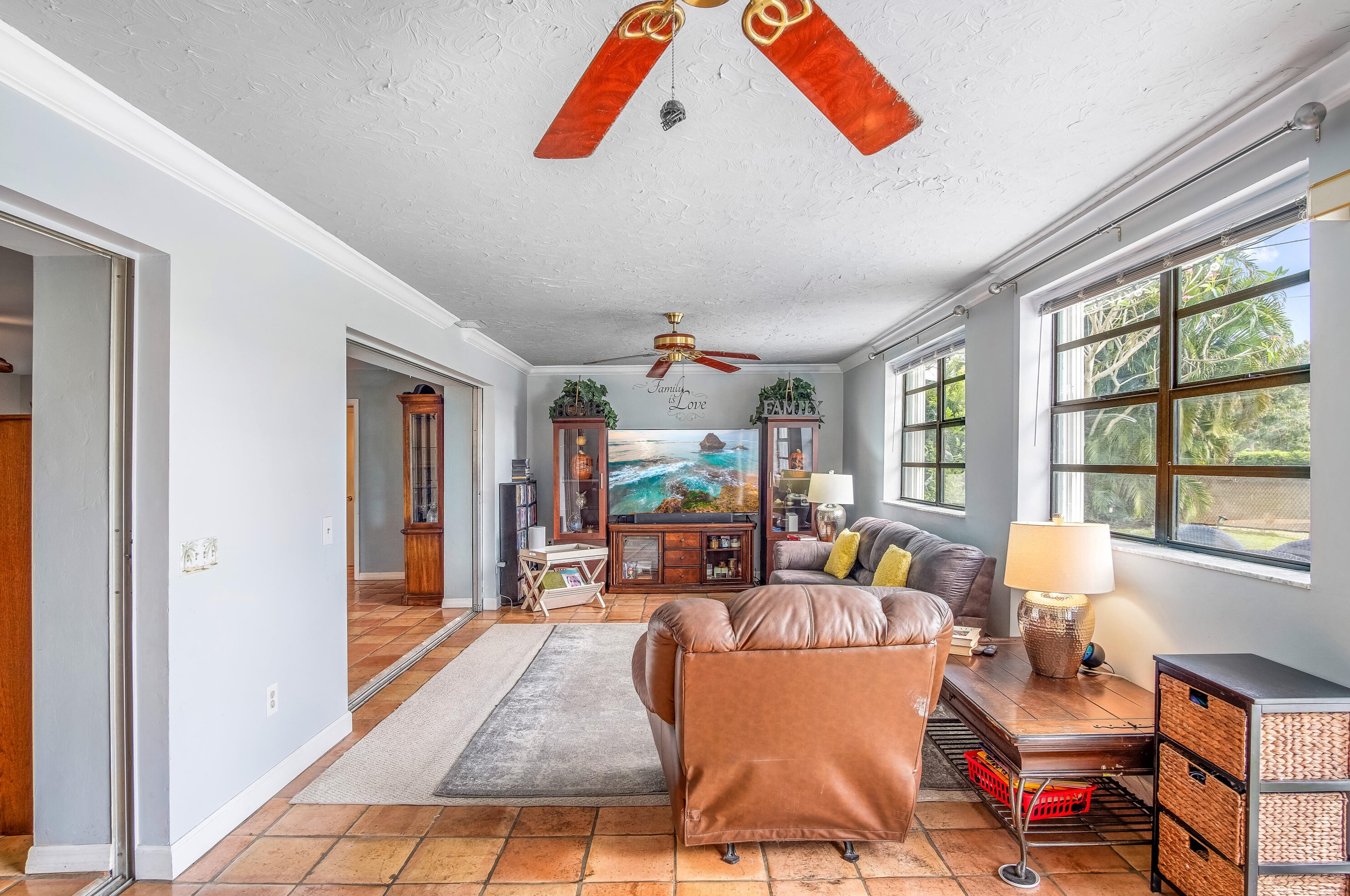 812 Chapel Hl Blvd, Boynton Beach FL 33435-8112 exterior