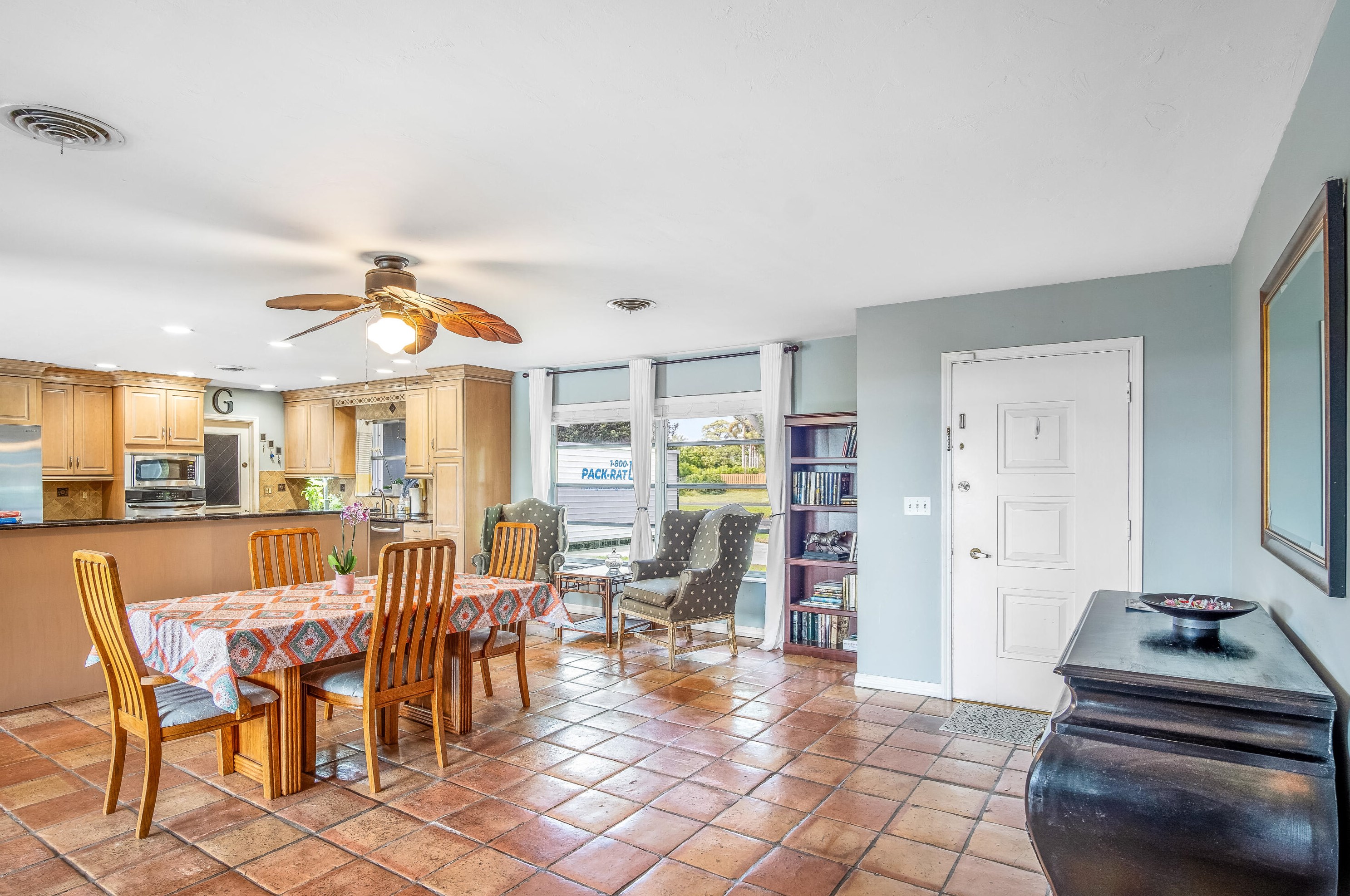 812 Chapel Hl Blvd, Boynton Beach FL 33435-8112 exterior