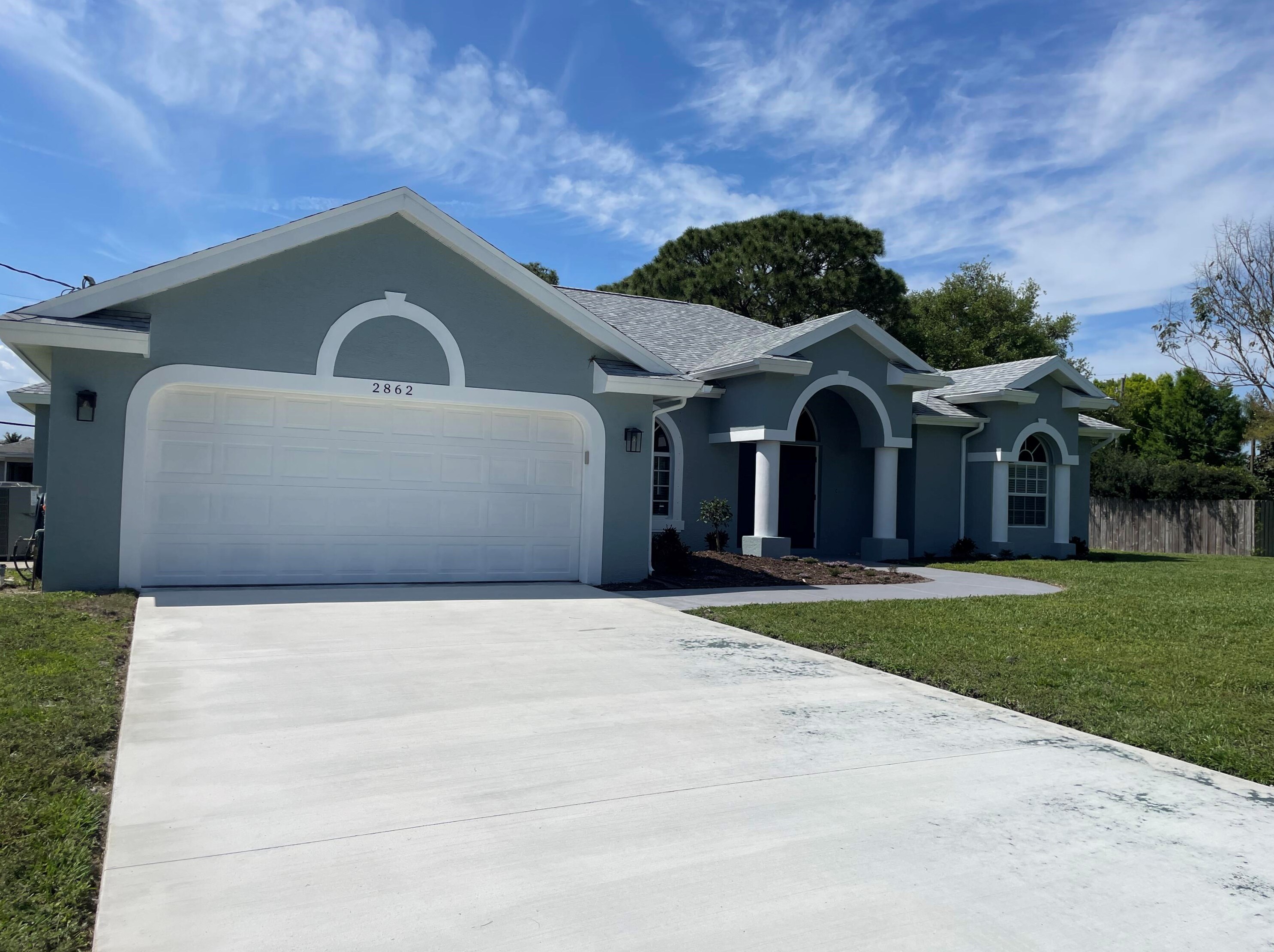 2862 Bakersfield St, Fort Pierce FL  34952-5841 exterior