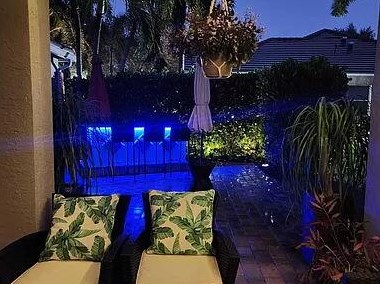 9042 Sedgewood Dr, Lake Worth FL  33467-6990 exterior