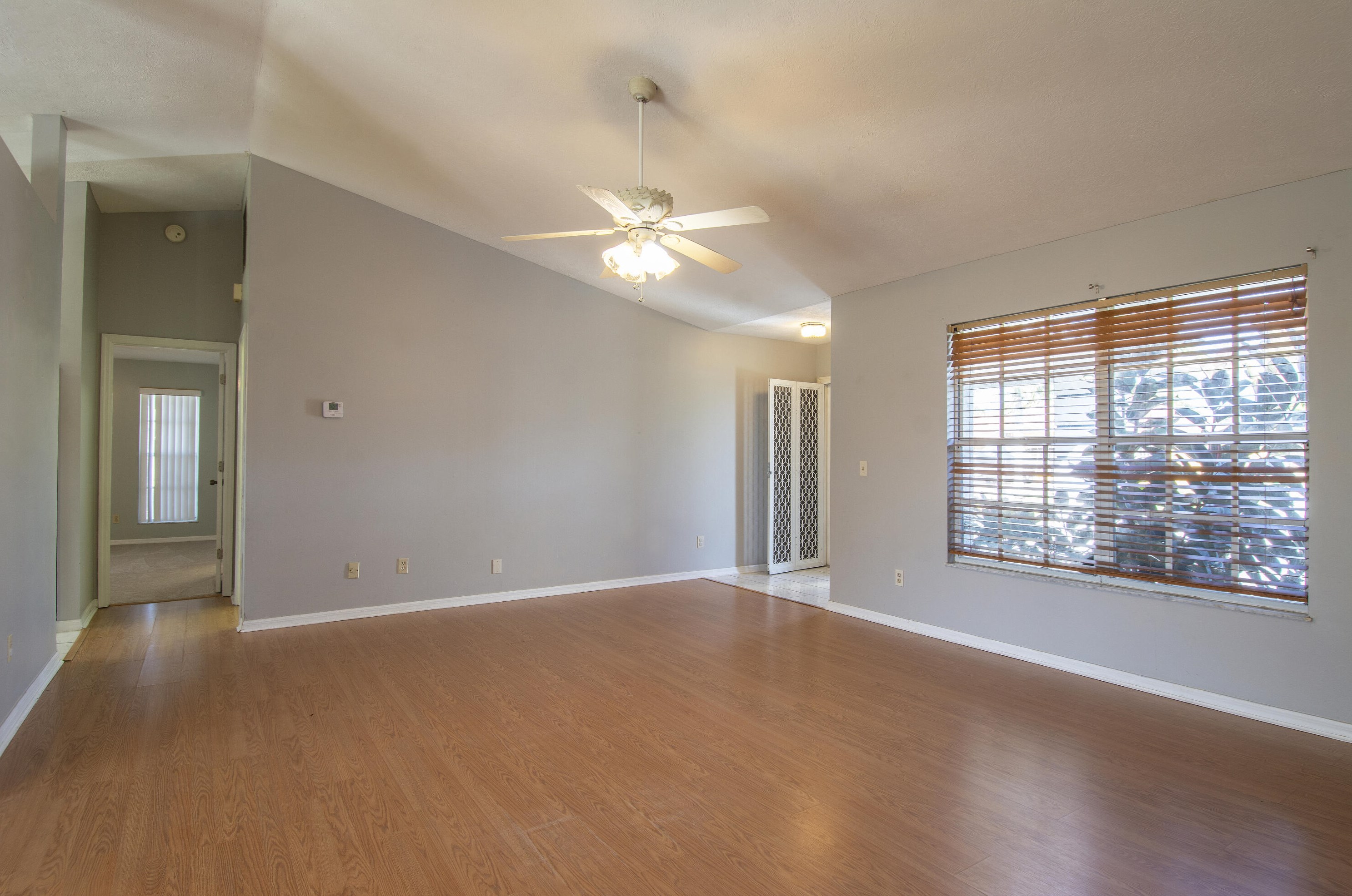 366 Strait Ave, Fort Pierce FL  34983-4547 exterior