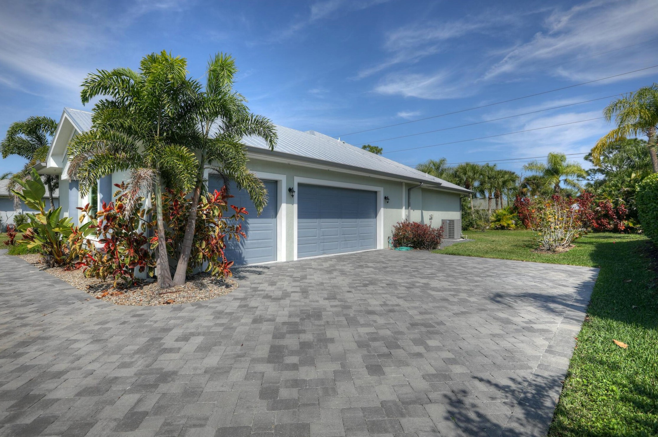 950 Yearling Trl, Sebastian FL  32958 exterior