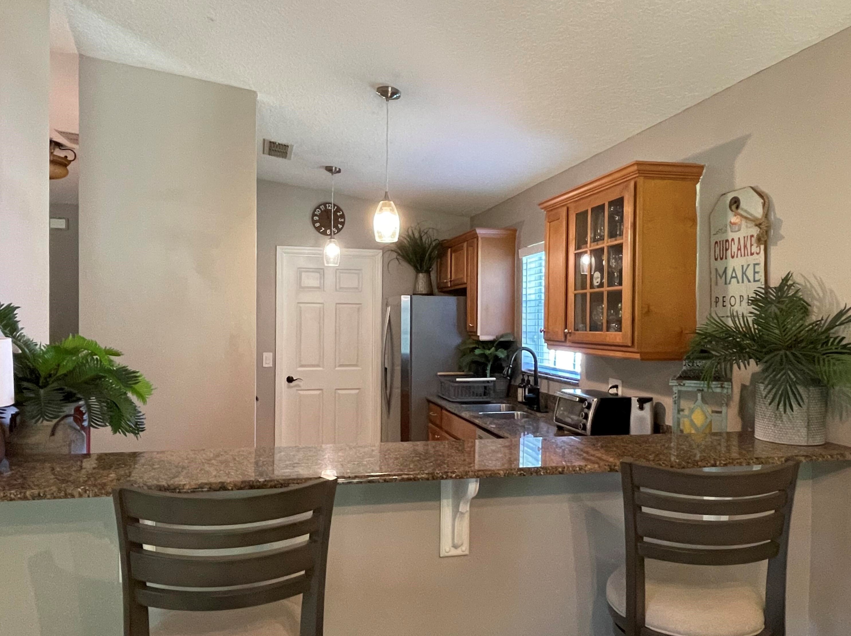 6404 Las Palmas Way, Fort Pierce FL  34952-9033 exterior