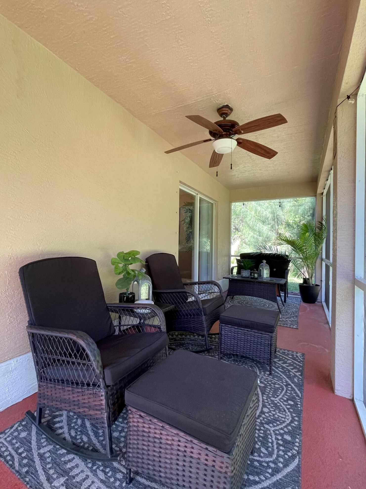 6404 Las Palmas Way, Fort Pierce FL  34952-9033 exterior