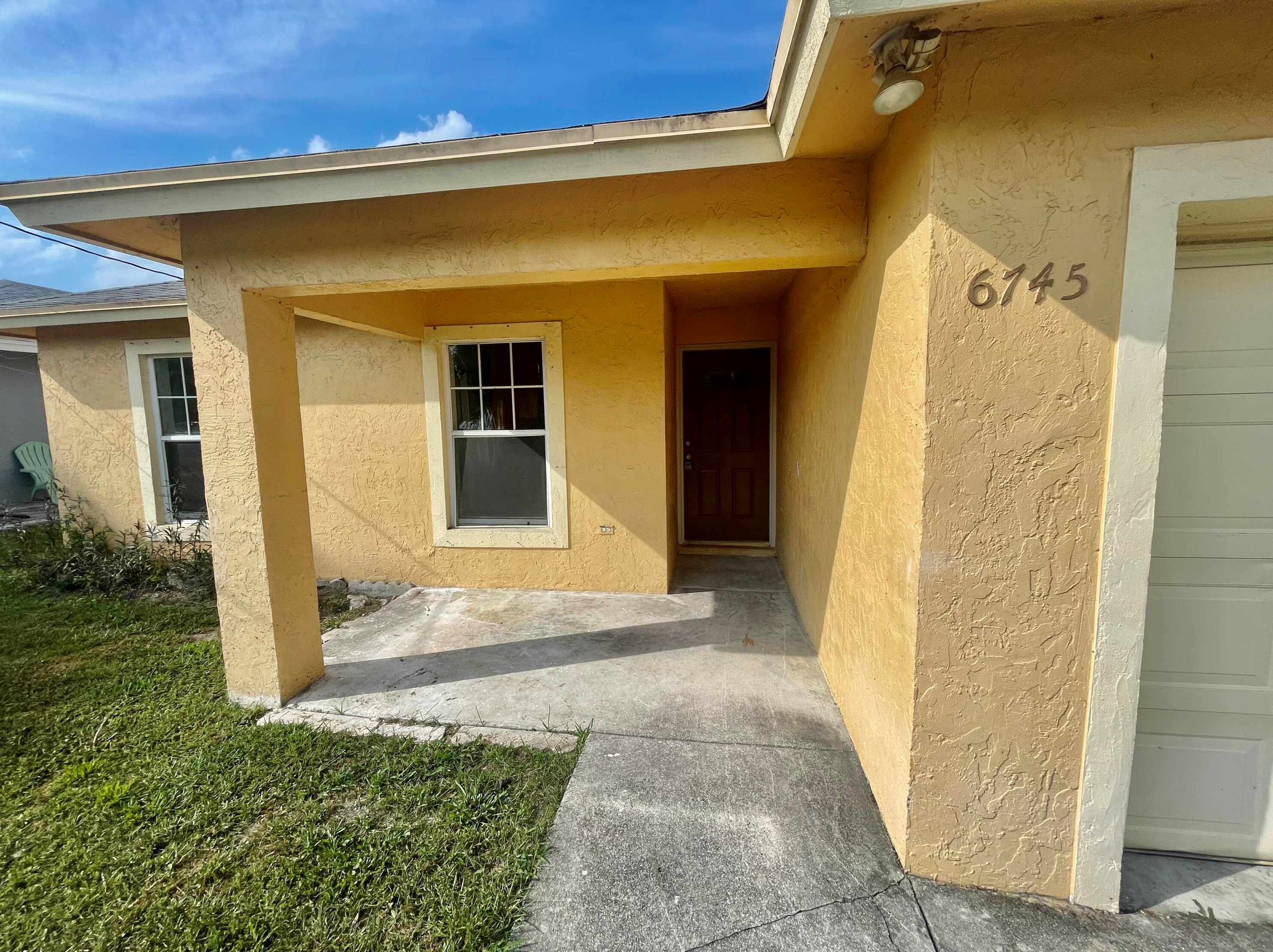 6745 4th St, Jupiter FL  33458-3816 exterior